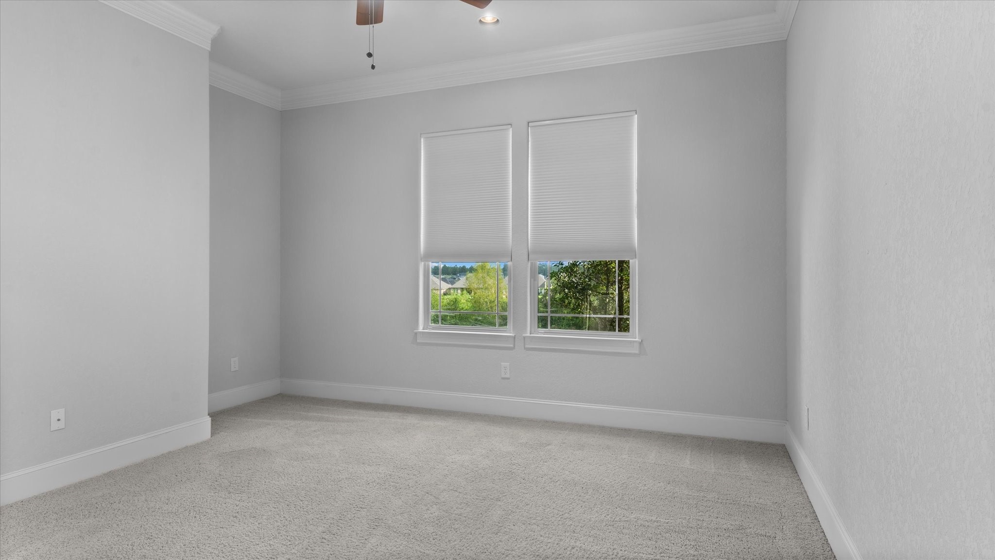 Large guest bedroom with en suite bathroom.
