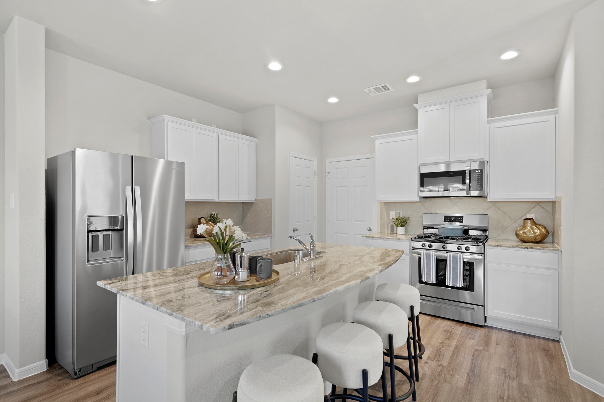 5033 Lady Morgan Drive, Houston, TX 77048