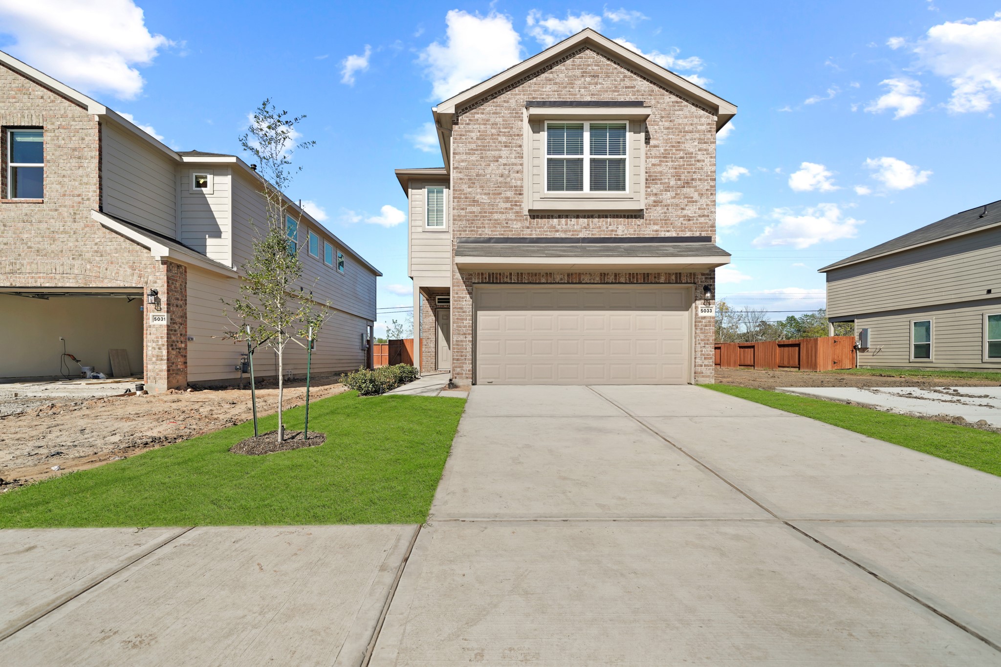 5033 Lady Morgan Drive, Houston, TX 77048