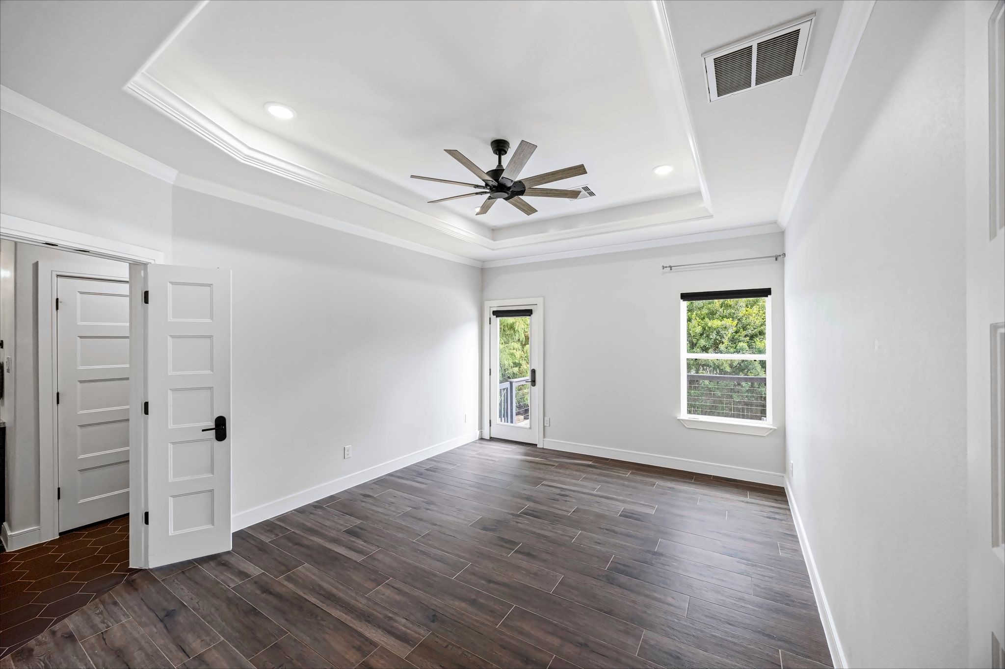 87 Dawns Edge Drive, Montgomery, TX 77356