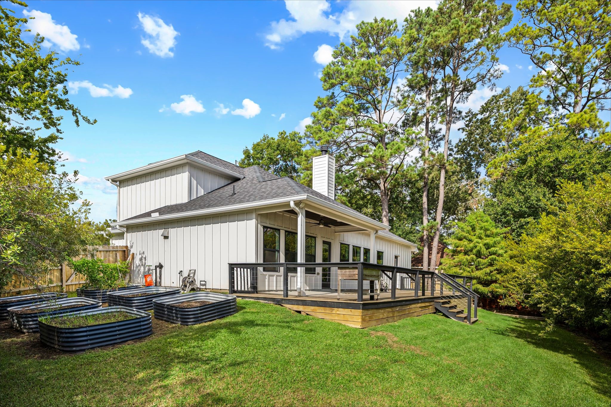 87 Dawns Edge Drive, Montgomery, TX 77356