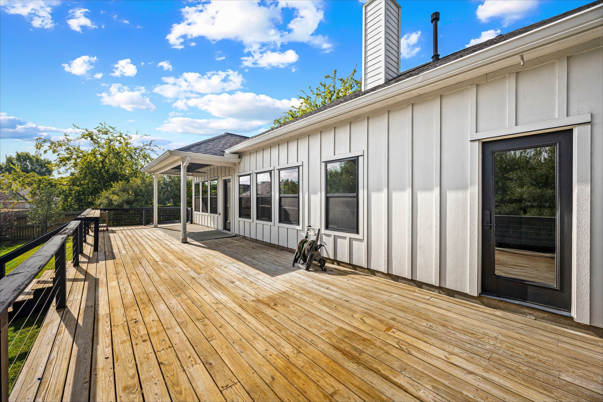 87 Dawns Edge Drive, Montgomery, TX 77356