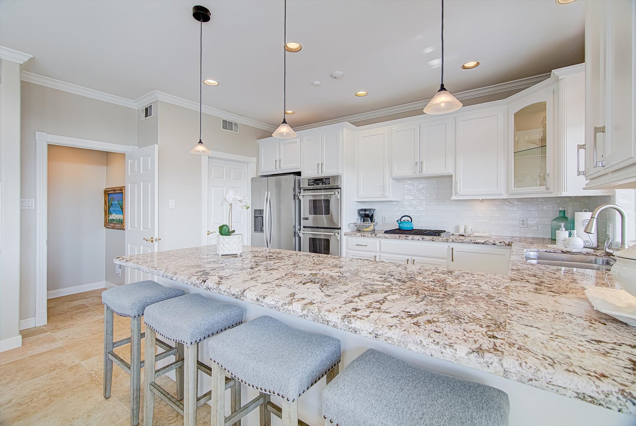 1095 Redfish Street, Bayou Vista, TX 77563