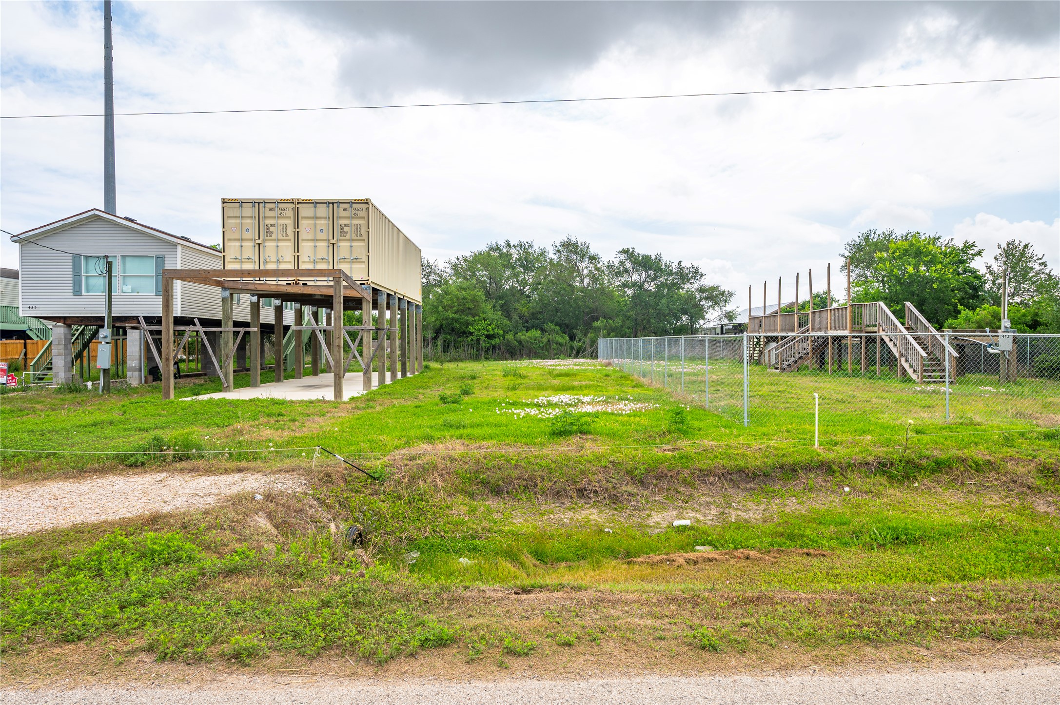 439 16th Street, San Leon, TX 77539