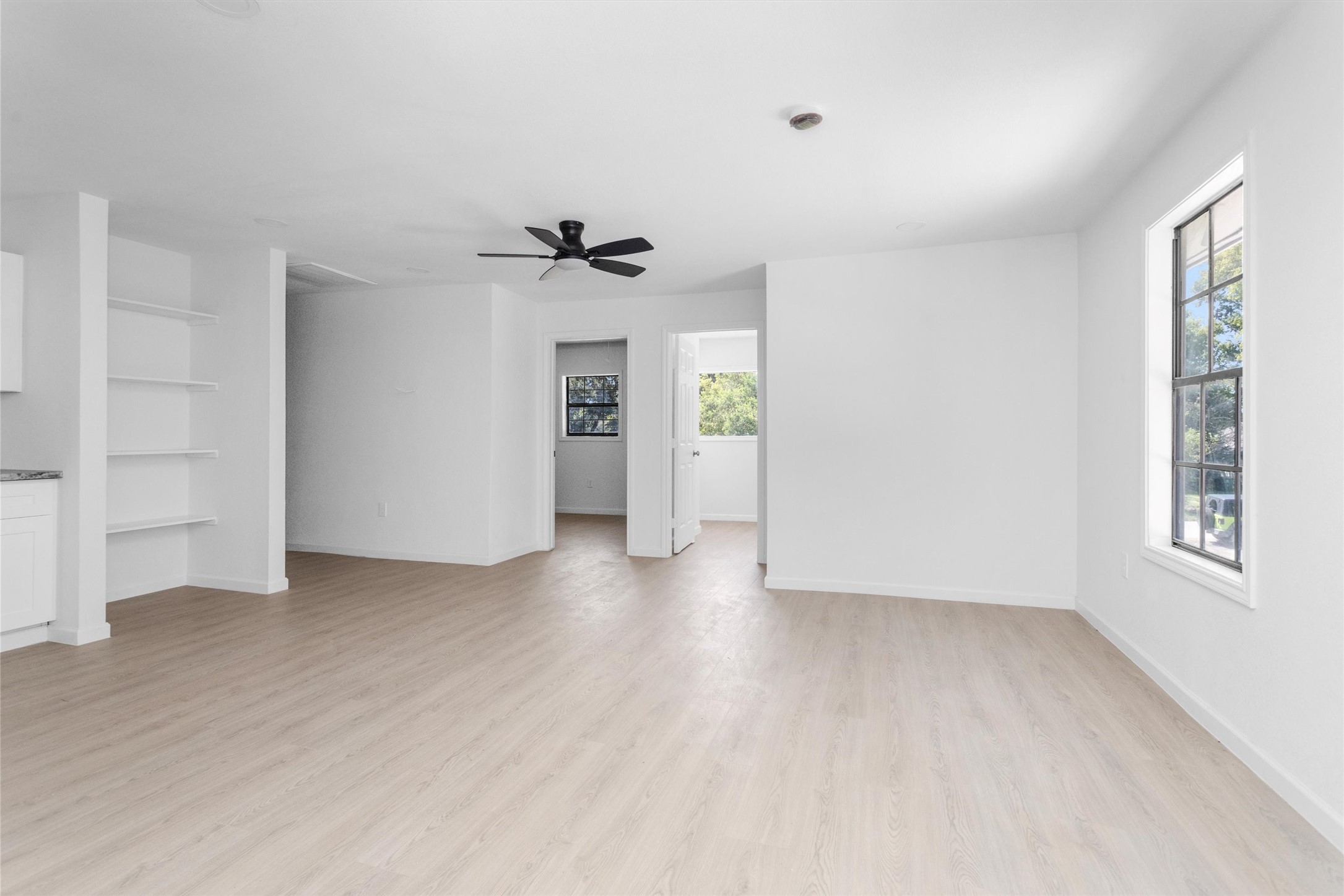 living/ dining