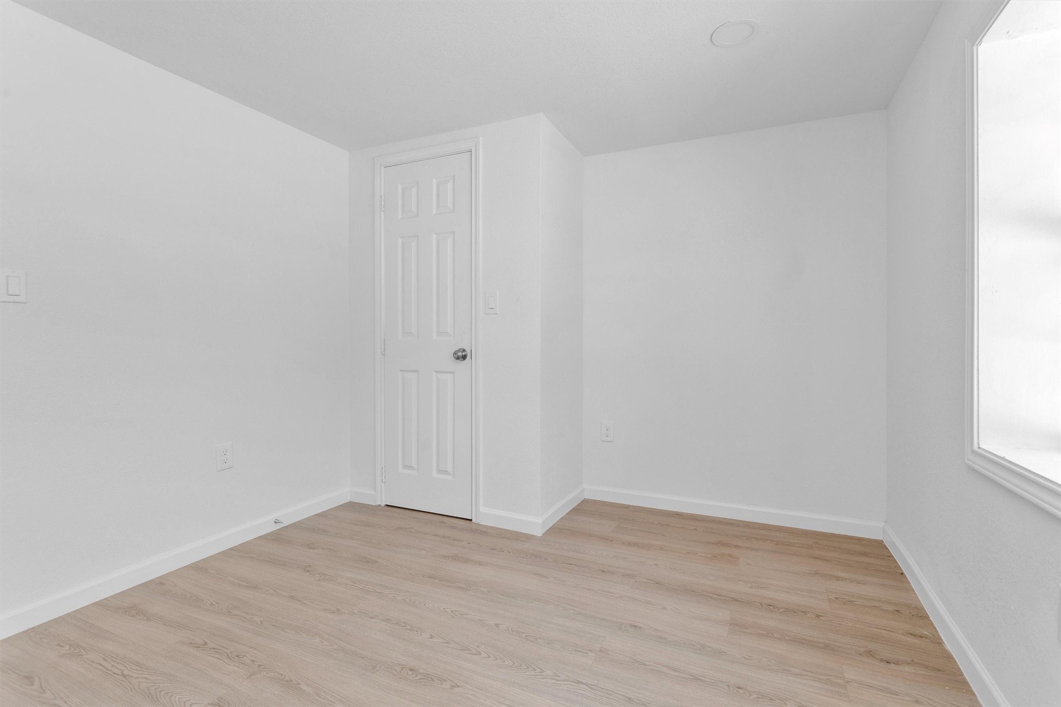 unit a room 1 would make a great office space or kids play