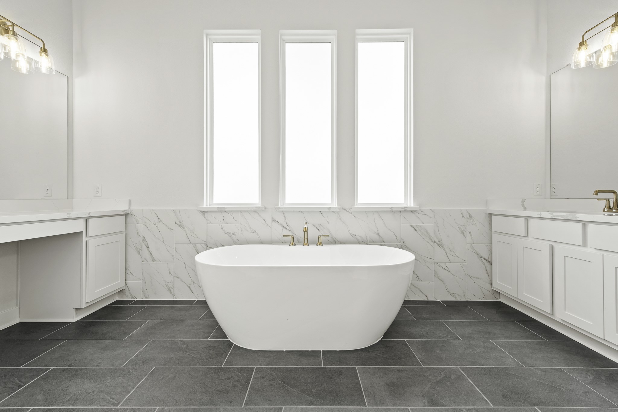 Representative image; features, selections and colors may vary.