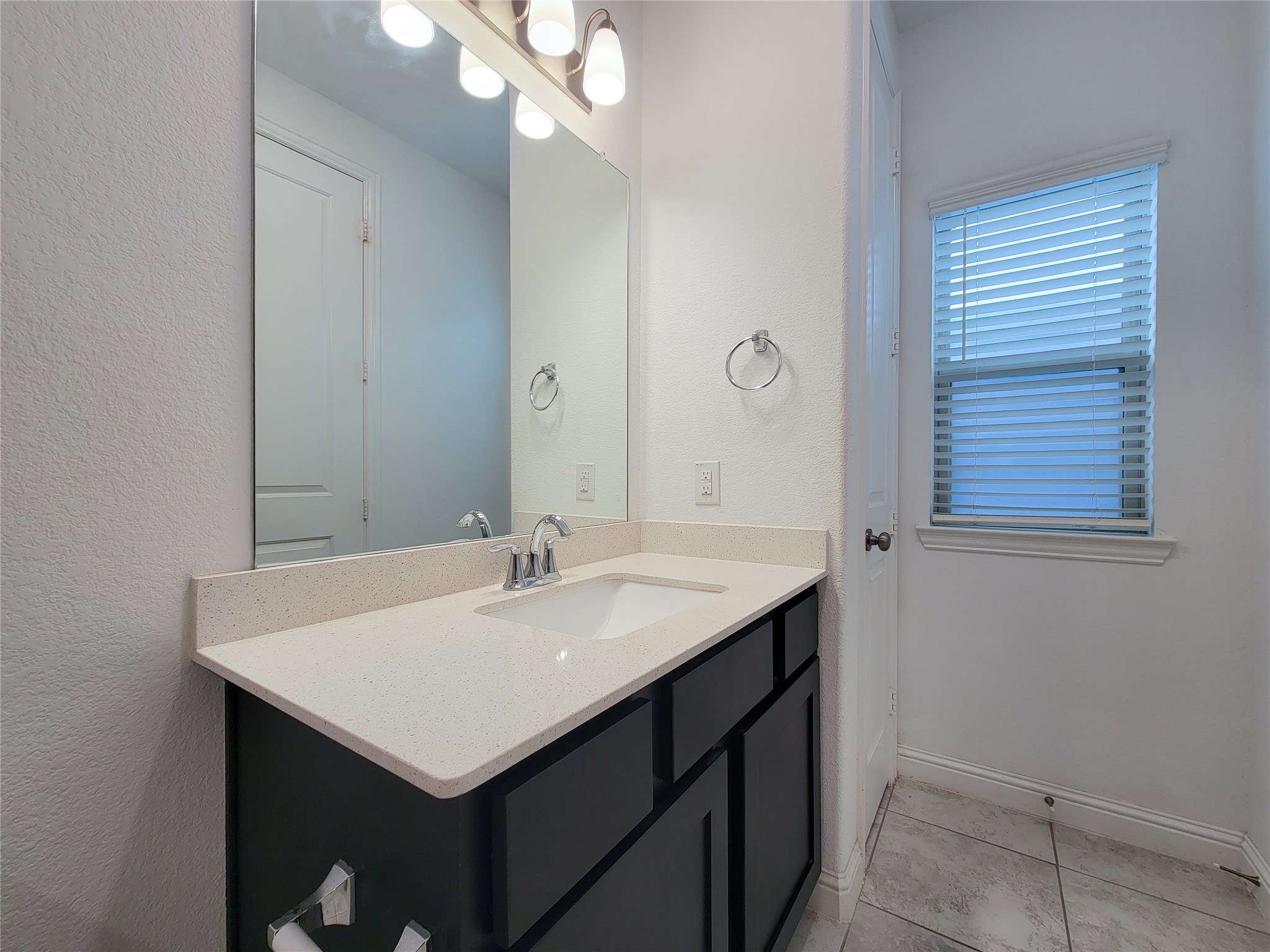 11022 Mikula Drive, Houston, TX 77043