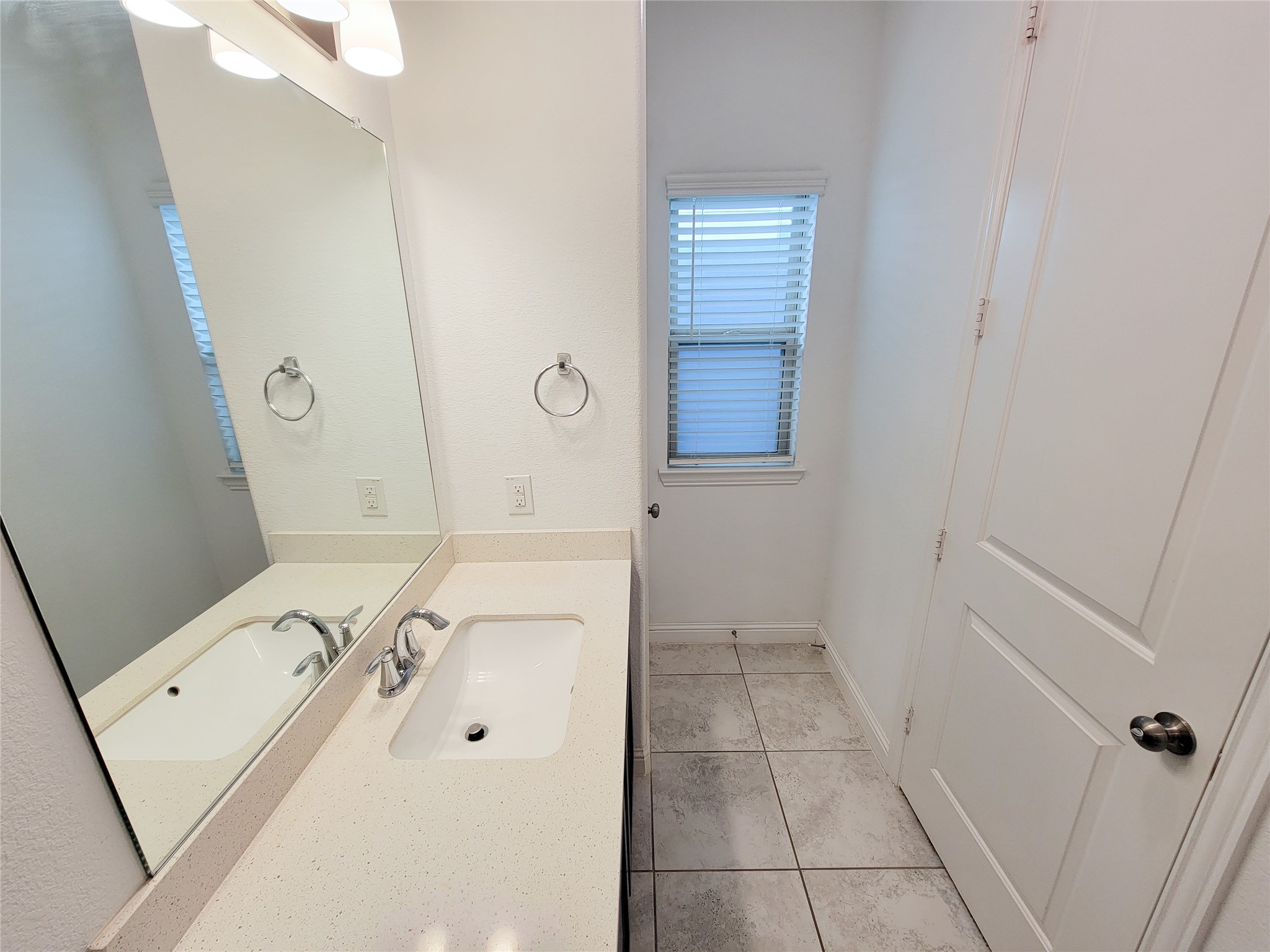 11022 Mikula Drive, Houston, TX 77043