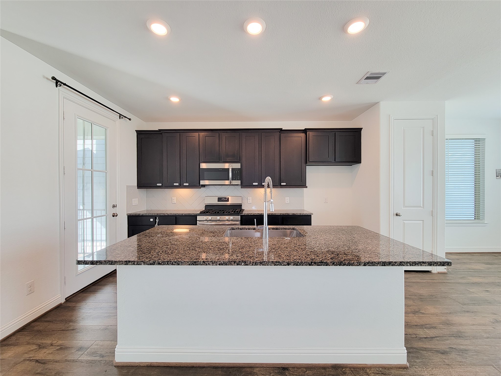 11022 Mikula Drive, Houston, TX 77043