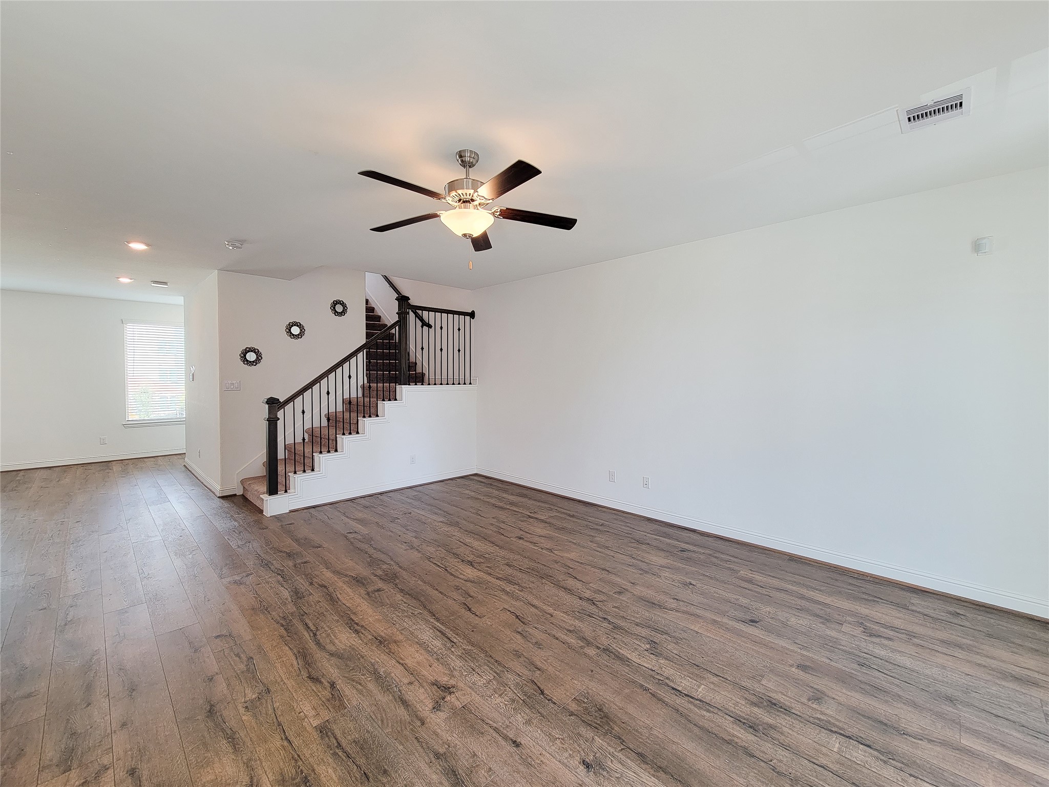 11022 Mikula Drive, Houston, TX 77043