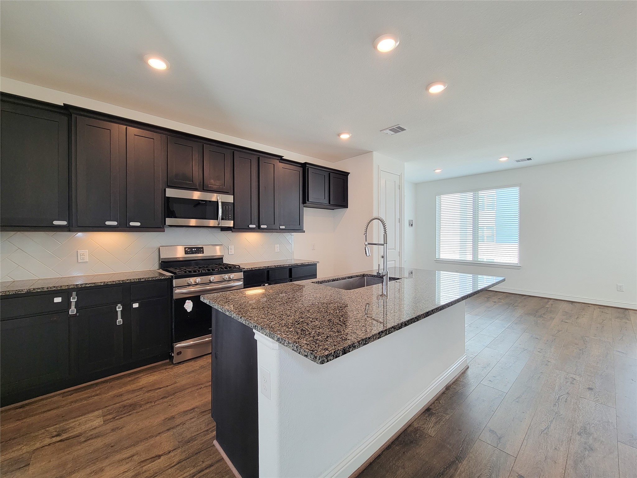 11022 Mikula Drive, Houston, TX 77043