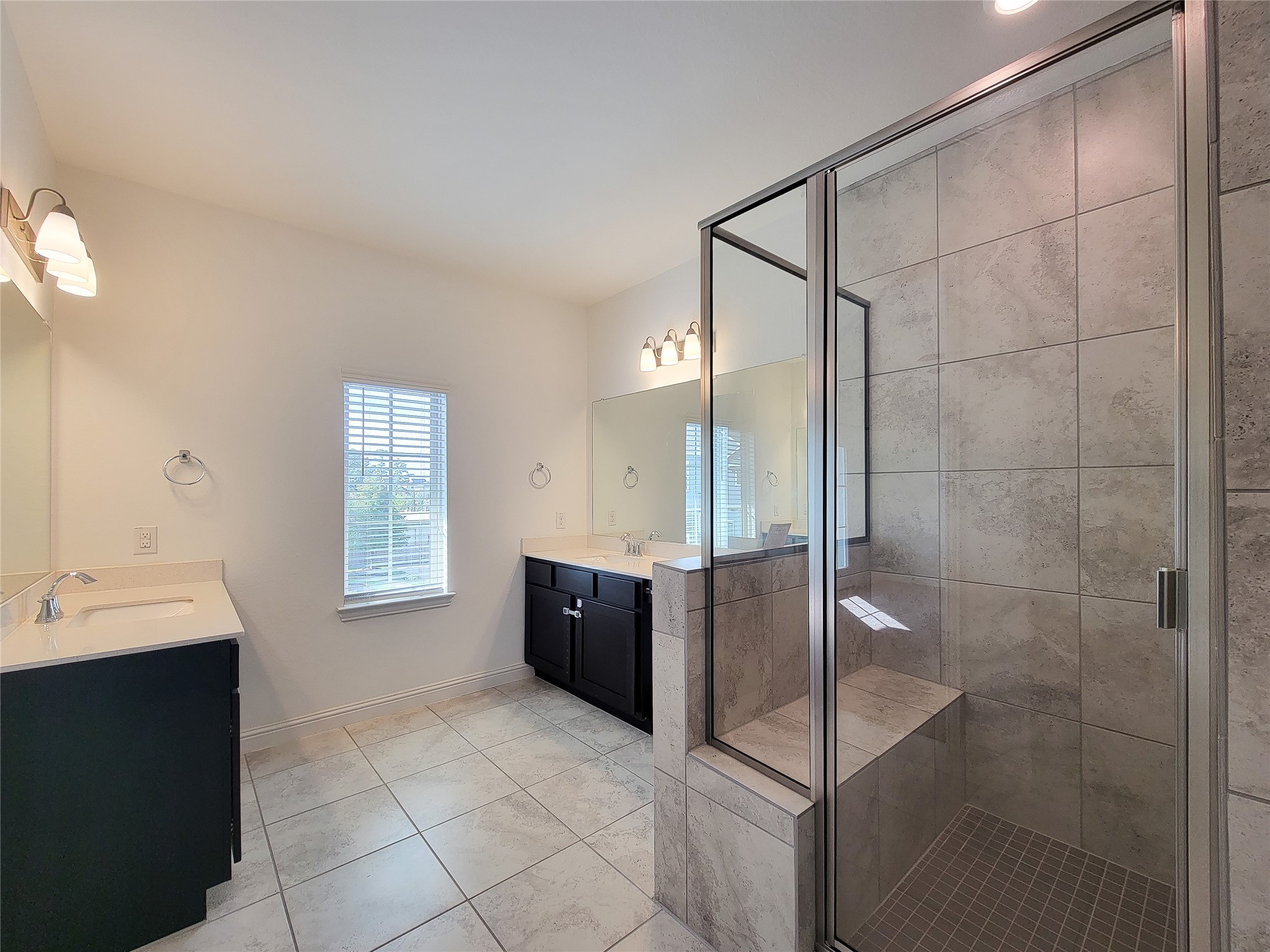 11022 Mikula Drive, Houston, TX 77043