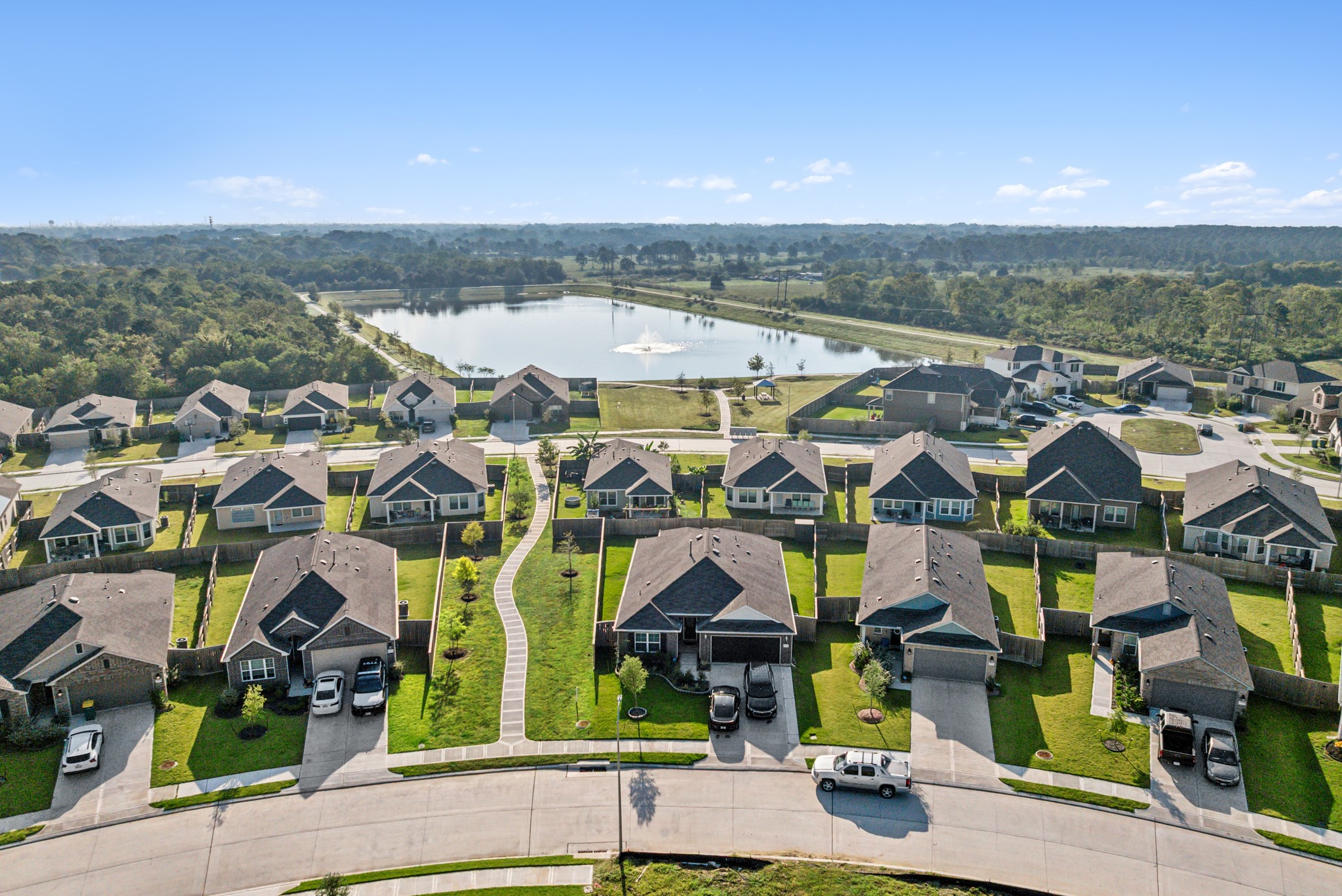 1009 Garnet Star Drive, La Marque, TX 77568