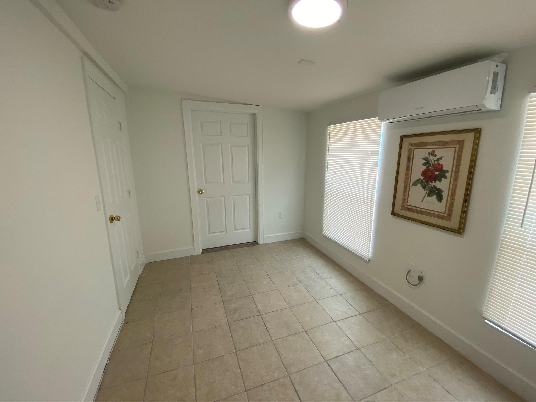 8341 Detroit Street, Houston, TX 77017