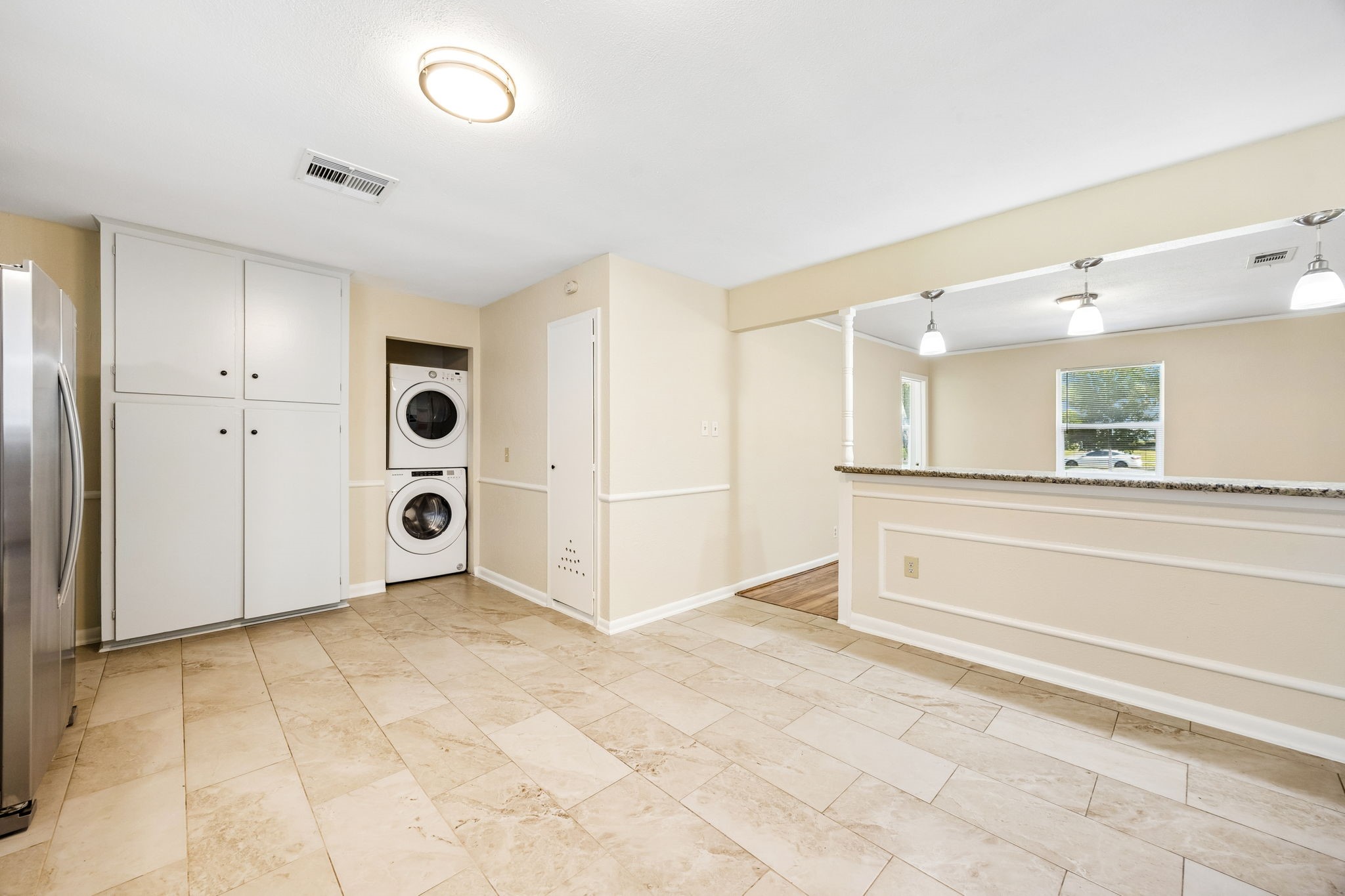 5226 W Bellfort Avenue, Houston, TX 77035