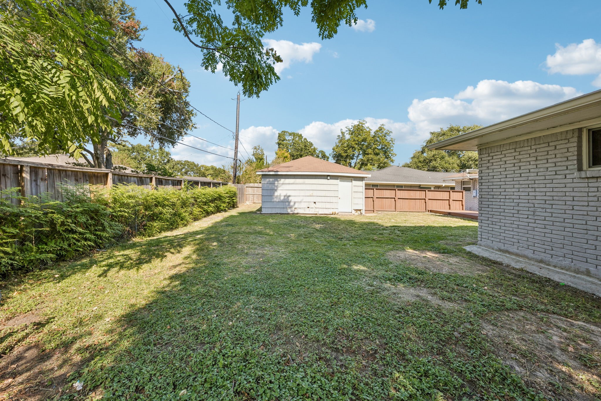 5226 W Bellfort Avenue, Houston, TX 77035