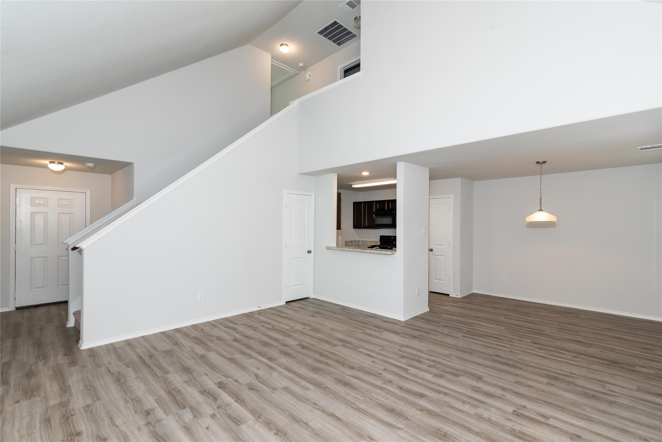 Photos may be representative of the floor plan and not the exact home. Finishes, layout, and features of the actual property for lease may vary.