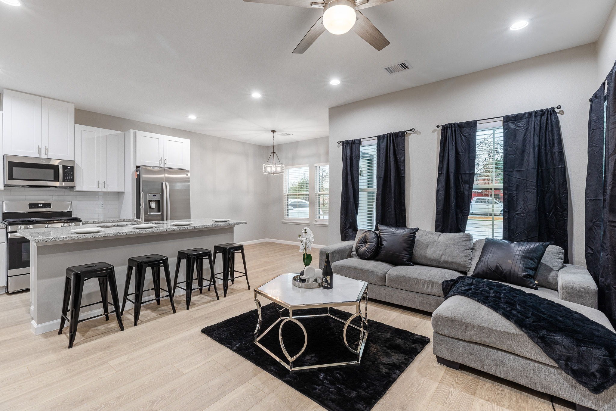 4661 Clover Street, #A, Houston, TX 77051
