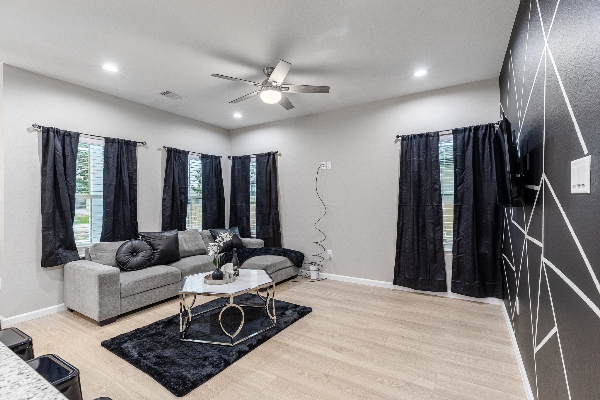 4661 Clover Street, #A, Houston, TX 77051