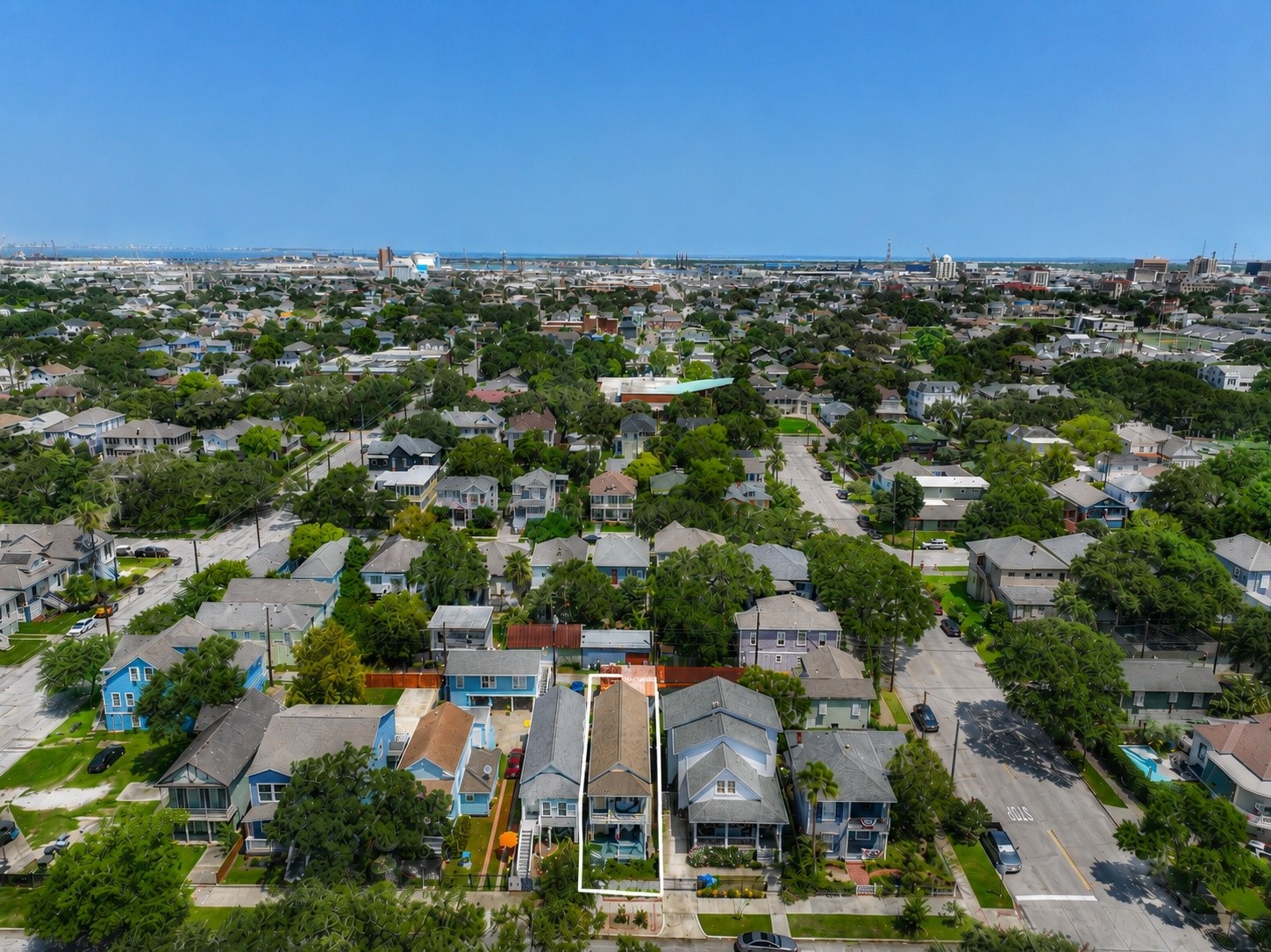 3010 Bernardo De Galvez Avenue, Galveston, TX 77550