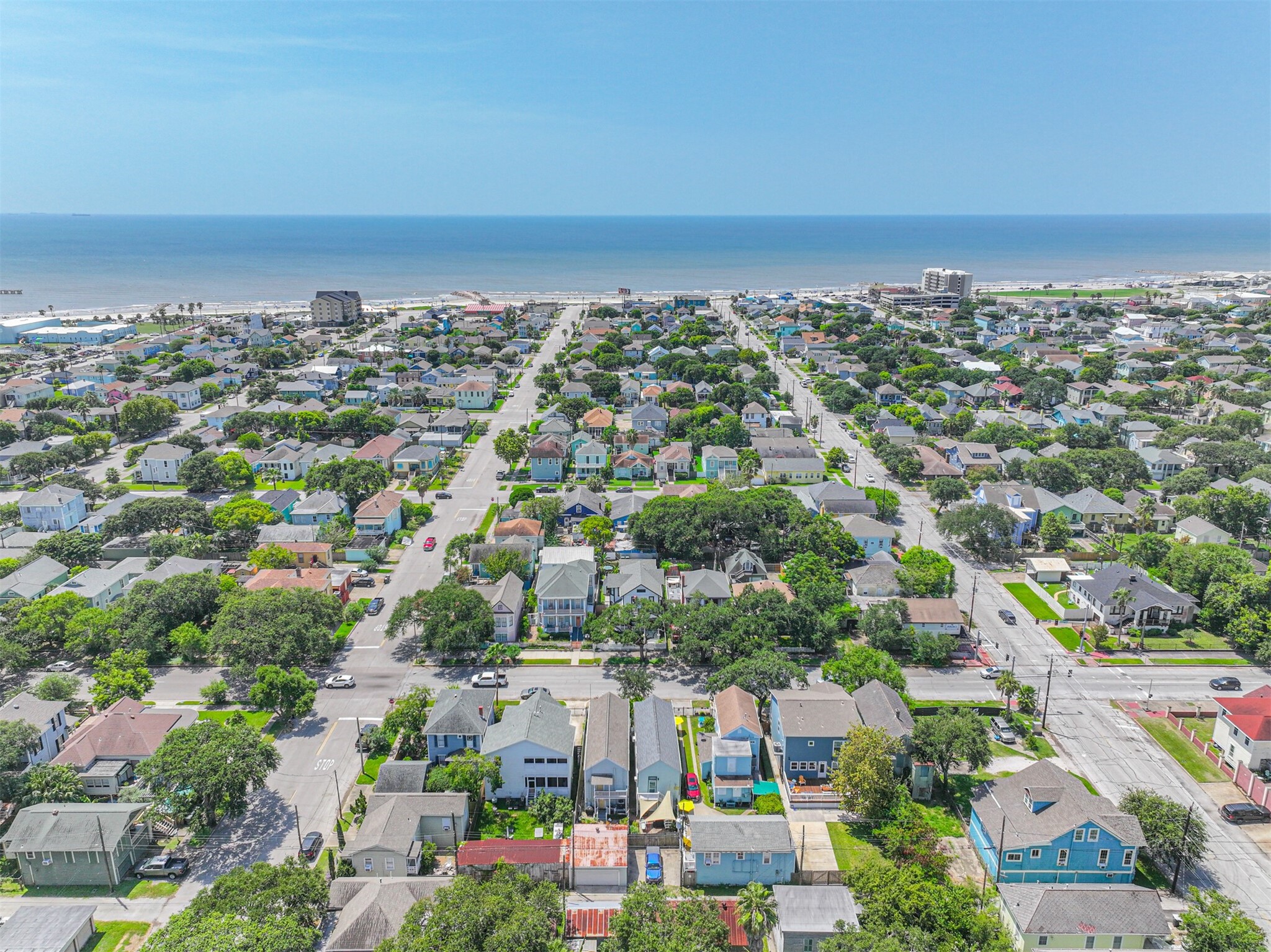 3010 Bernardo De Galvez Avenue, Galveston, TX 77550