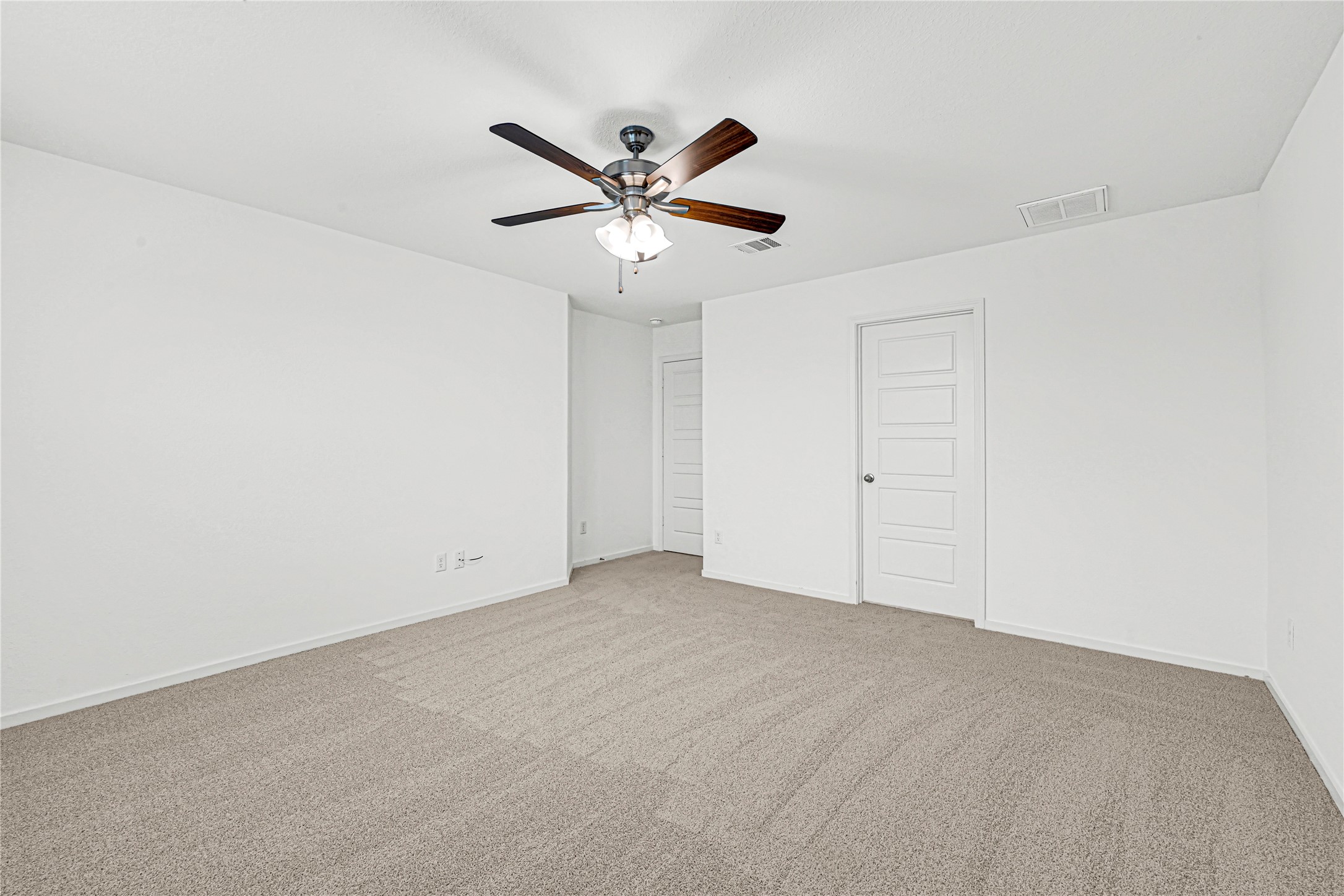 2107 Sanders Brook Drive, Baytown, TX 77521