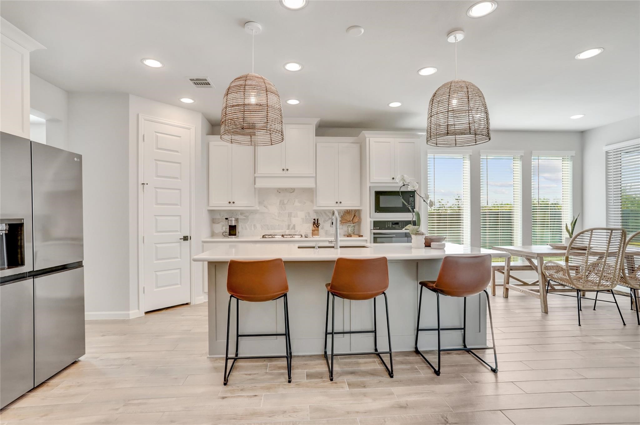 4438 Peloton Road, Iowa Colony, TX 77583