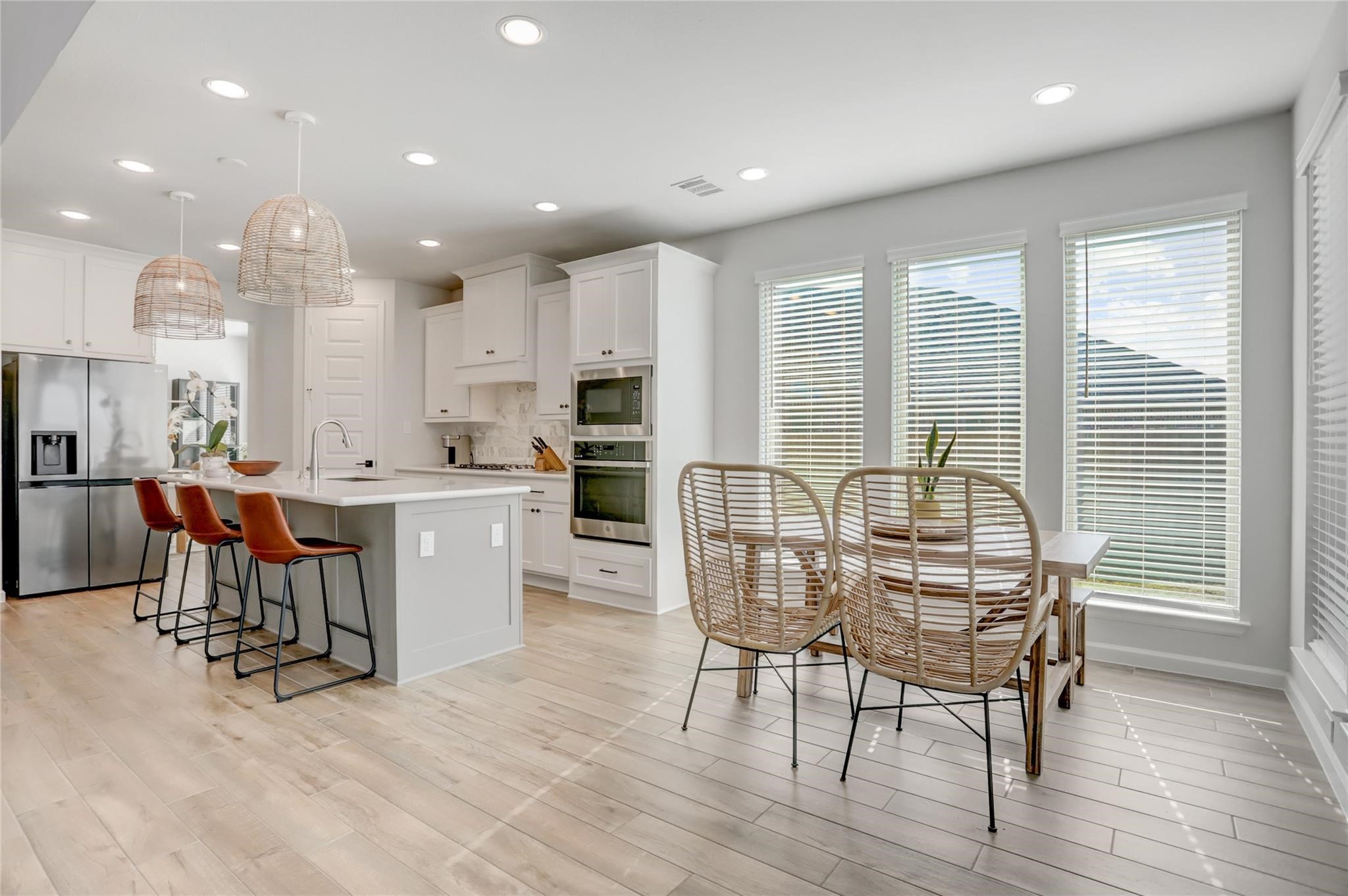 4438 Peloton Road, Iowa Colony, TX 77583