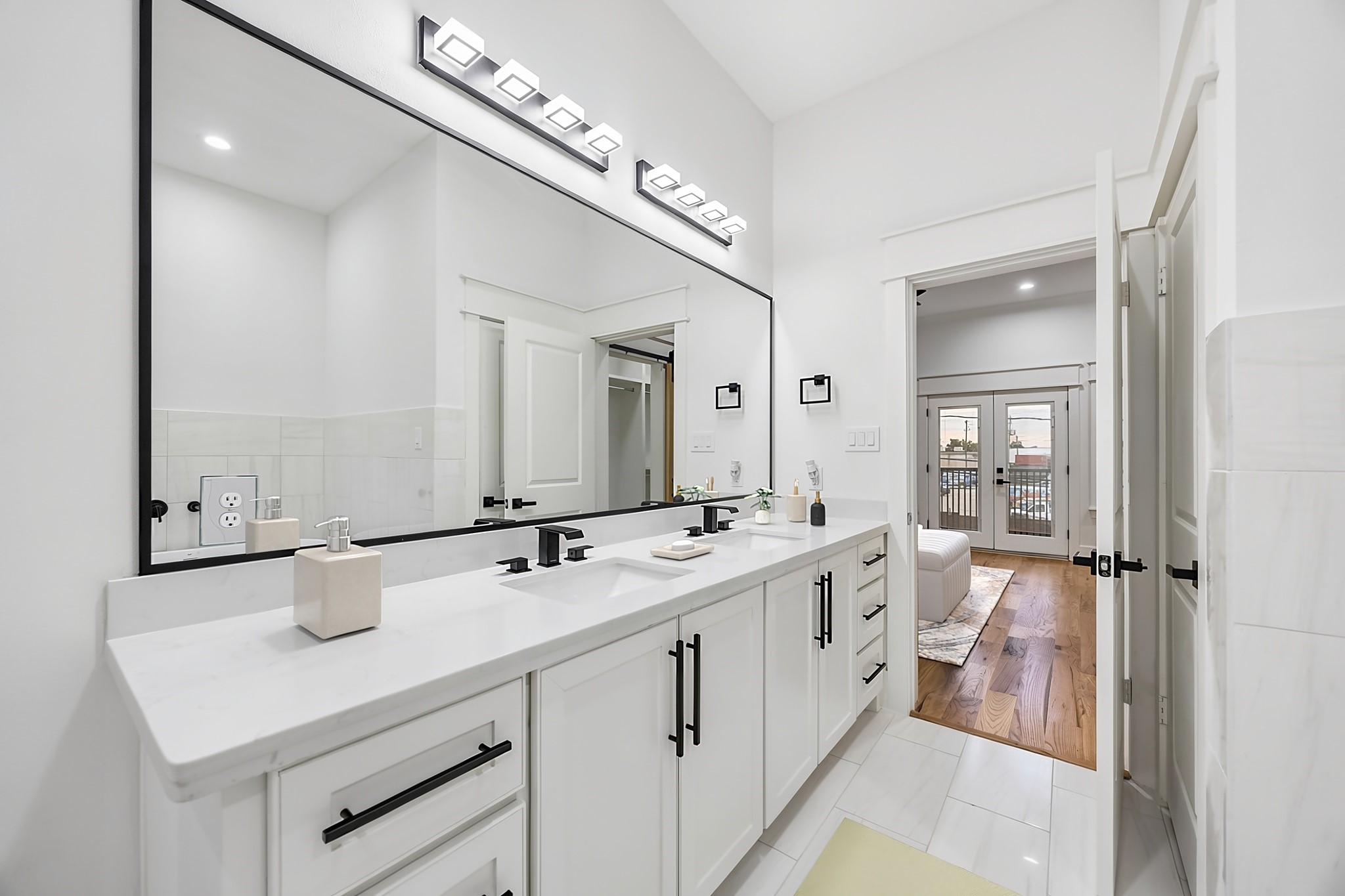 119 E 38th Street, Houston, TX 77018
