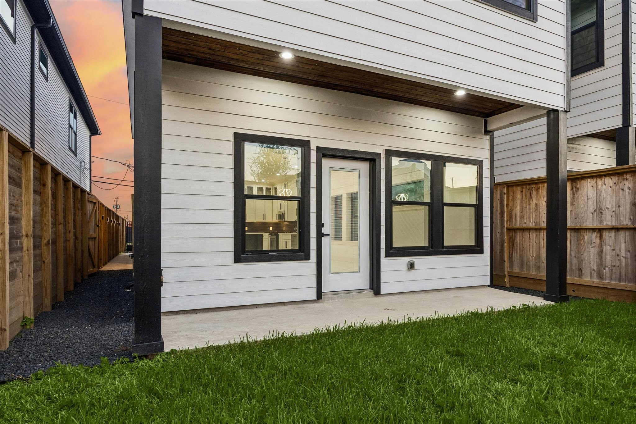 119 E 38th Street, Houston, TX 77018