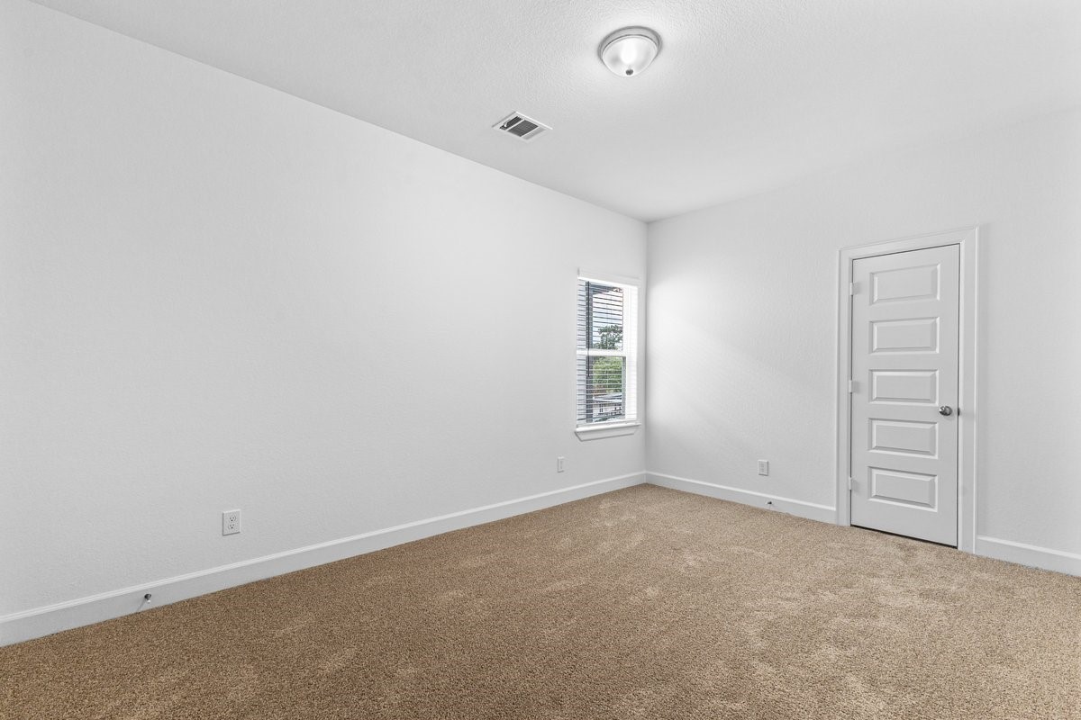 5002 Yesenia Palm Street, Houston, TX 77021