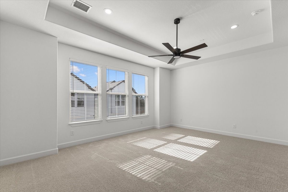 5002 Yesenia Palm Street, Houston, TX 77021