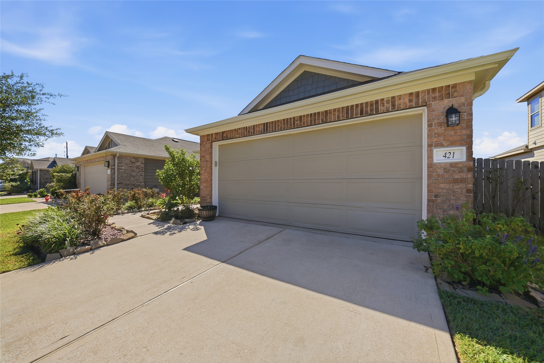421 Camas Creek Lane, Magnolia, TX 77354