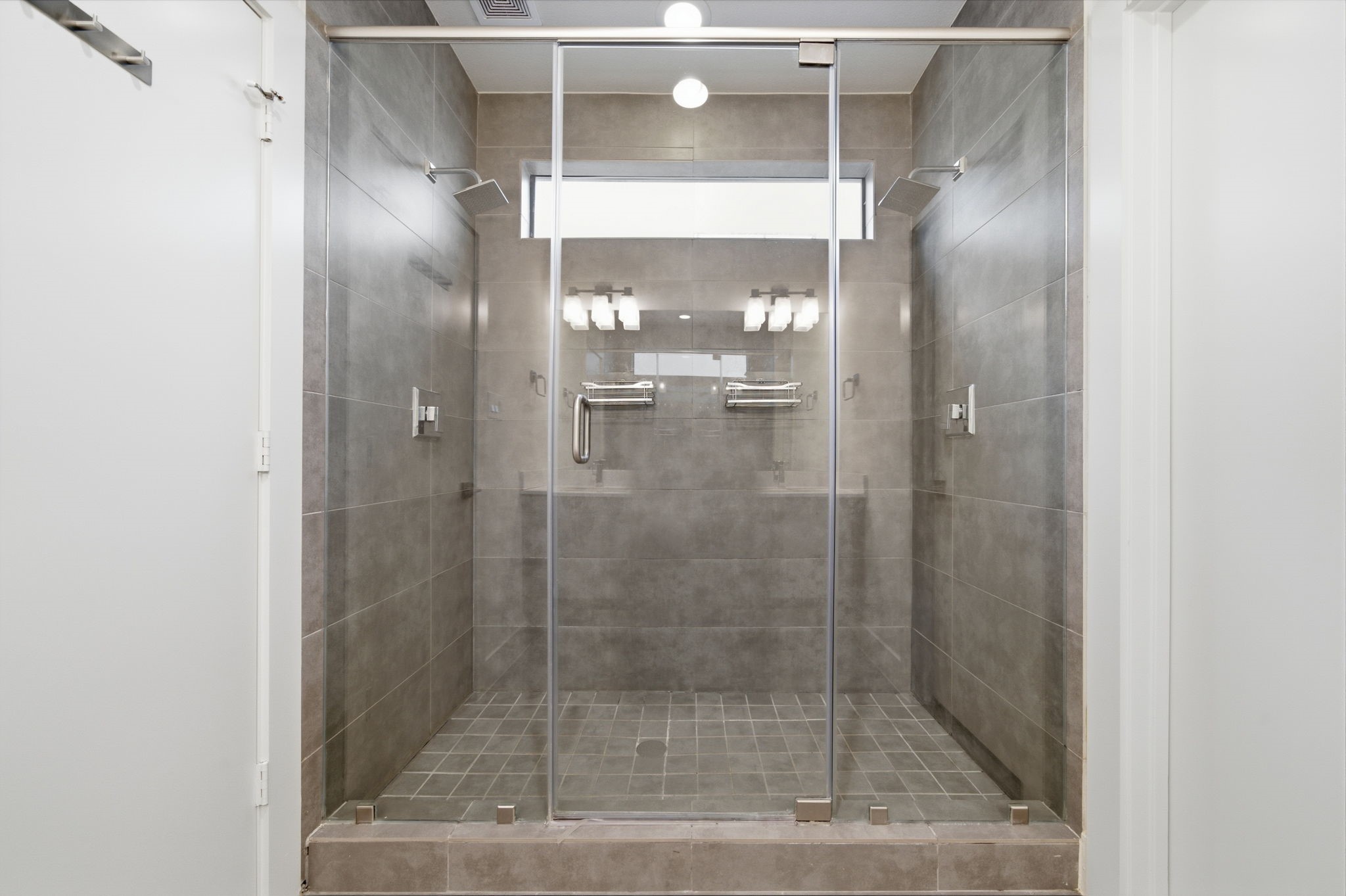 Good sized shower in the Primary bathroom!