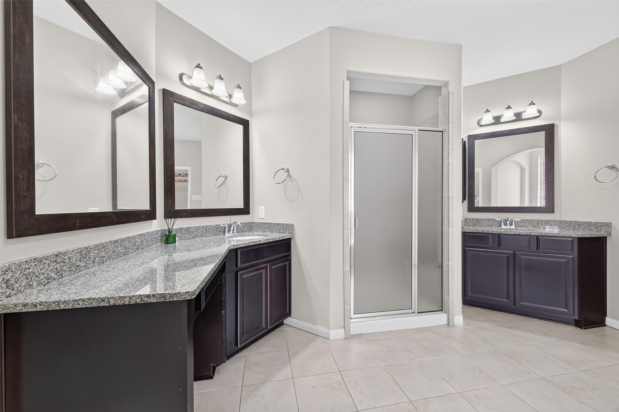 4619 Rockton Hills Lane, Sugar Land, TX 77479