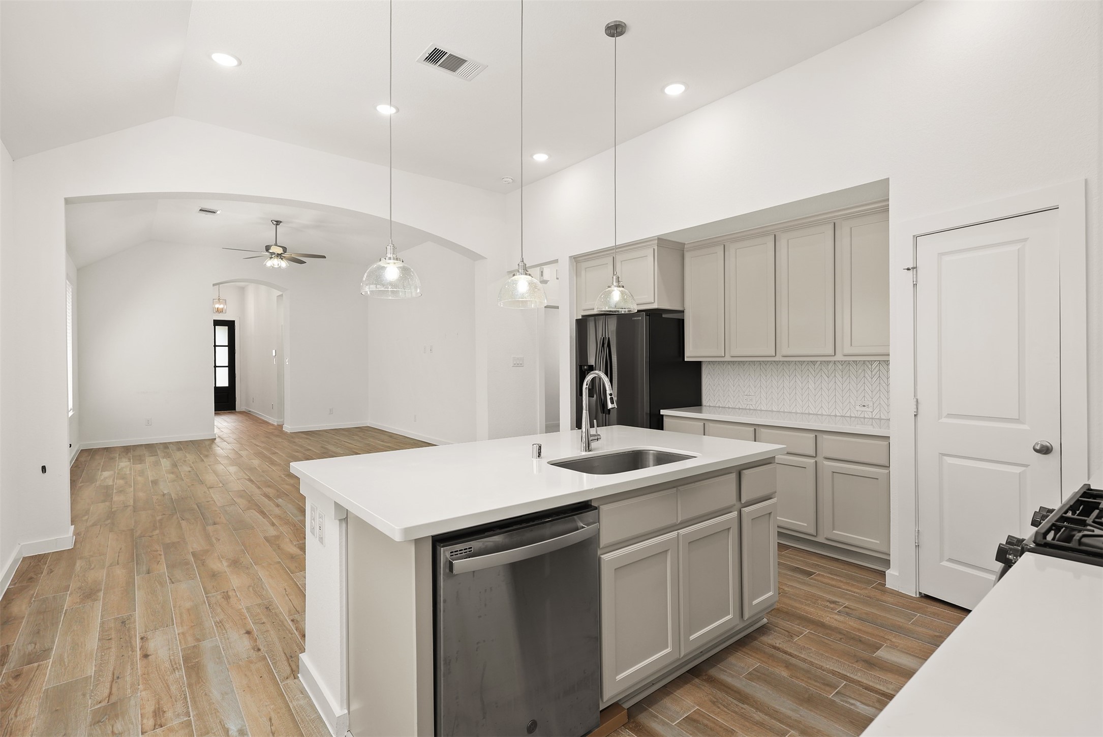 13020 Cobalt Cove Court, Texas City, TX 77568
