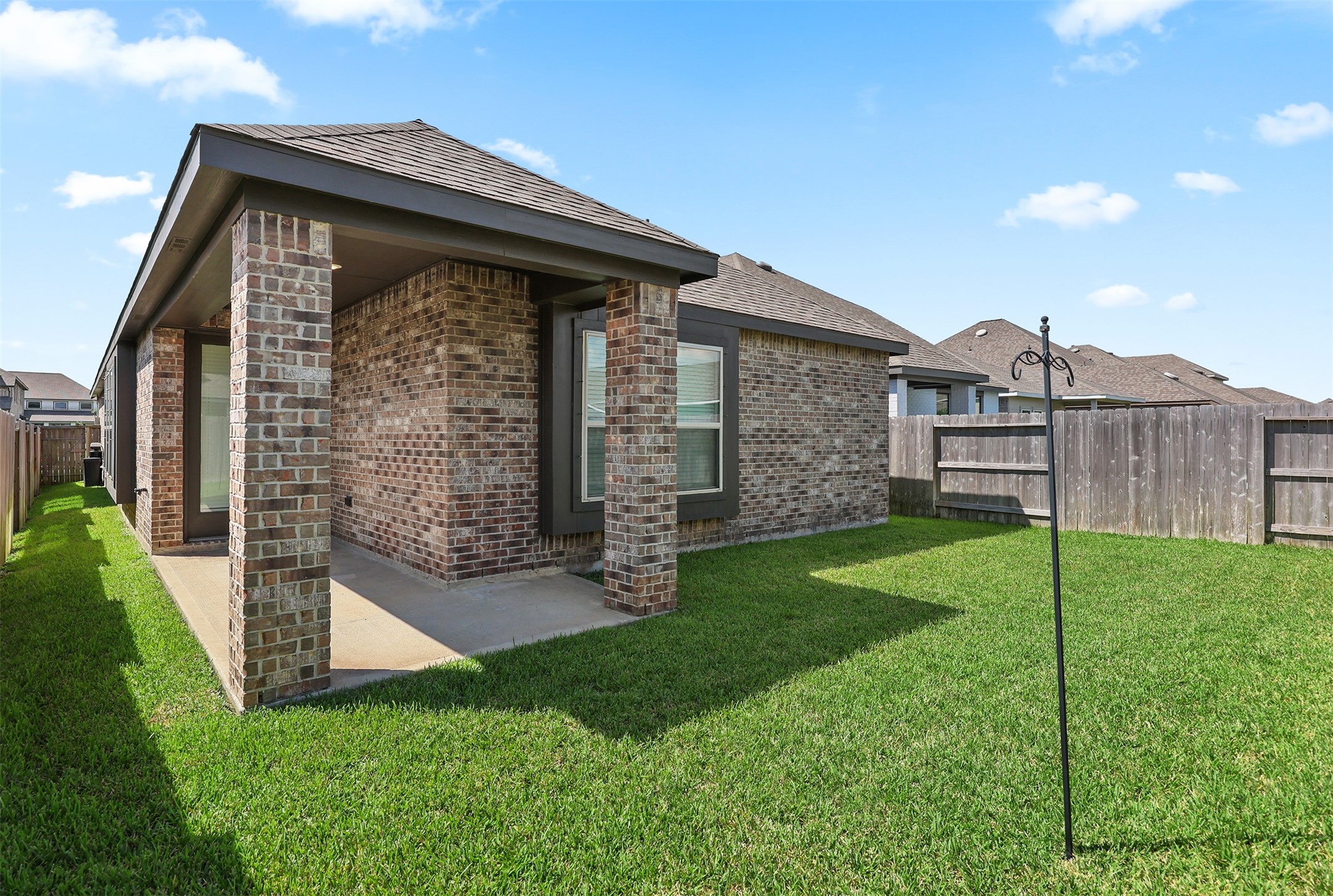 13020 Cobalt Cove Court, Texas City, TX 77568