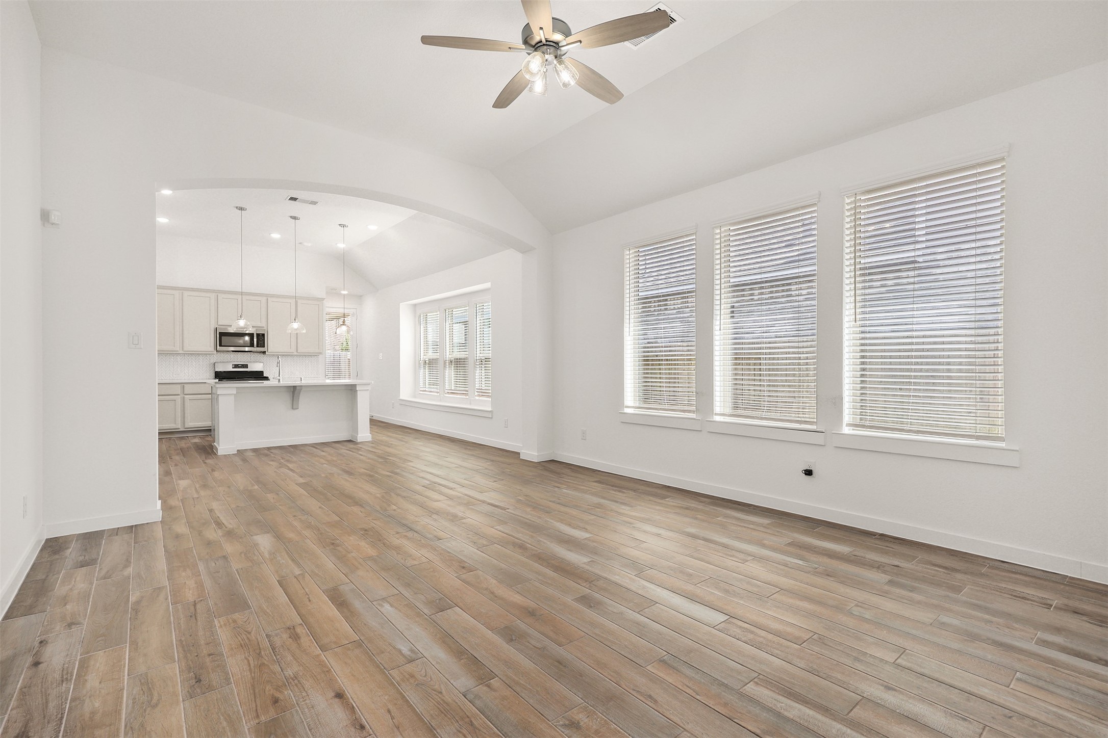 13020 Cobalt Cove Court, Texas City, TX 77568