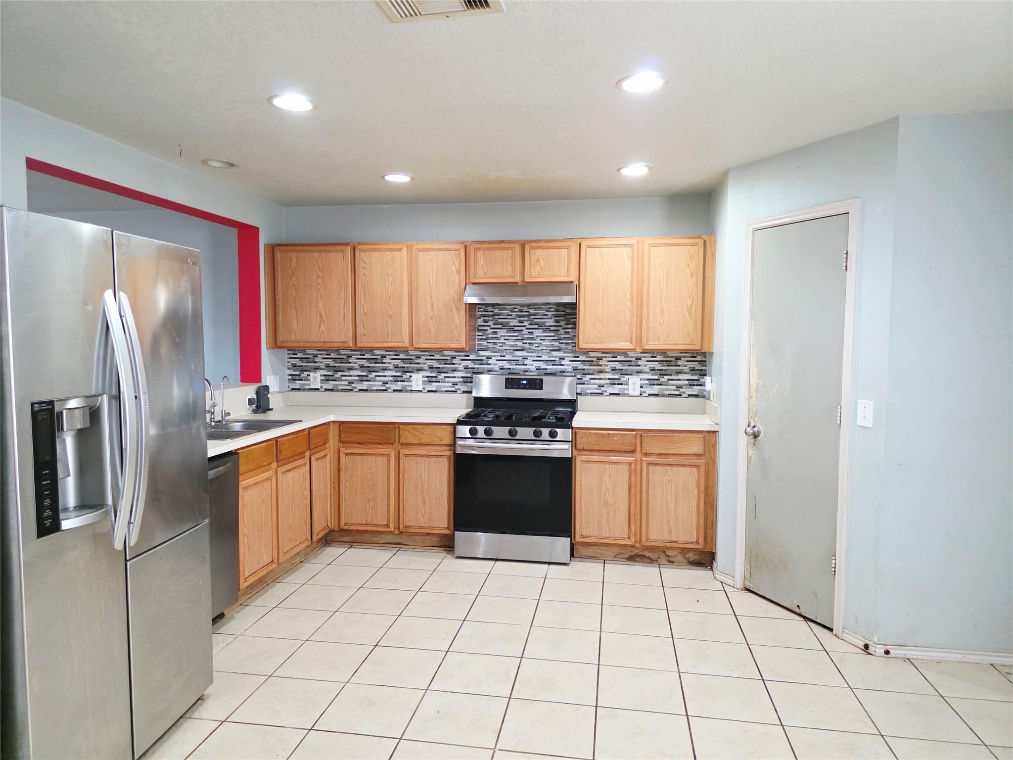 811 Grand Plains Drive, Houston, TX 77090