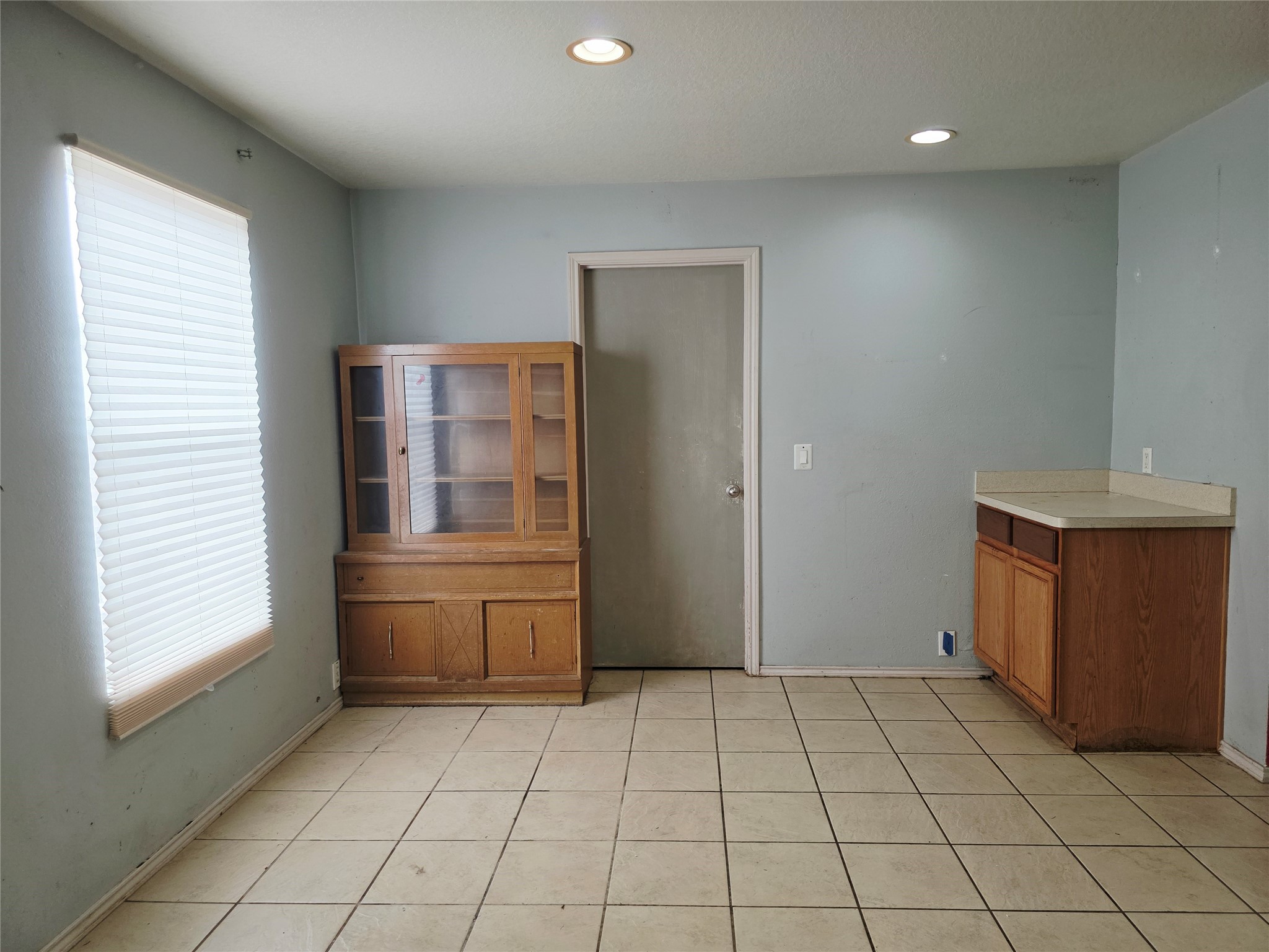 811 Grand Plains Drive, Houston, TX 77090