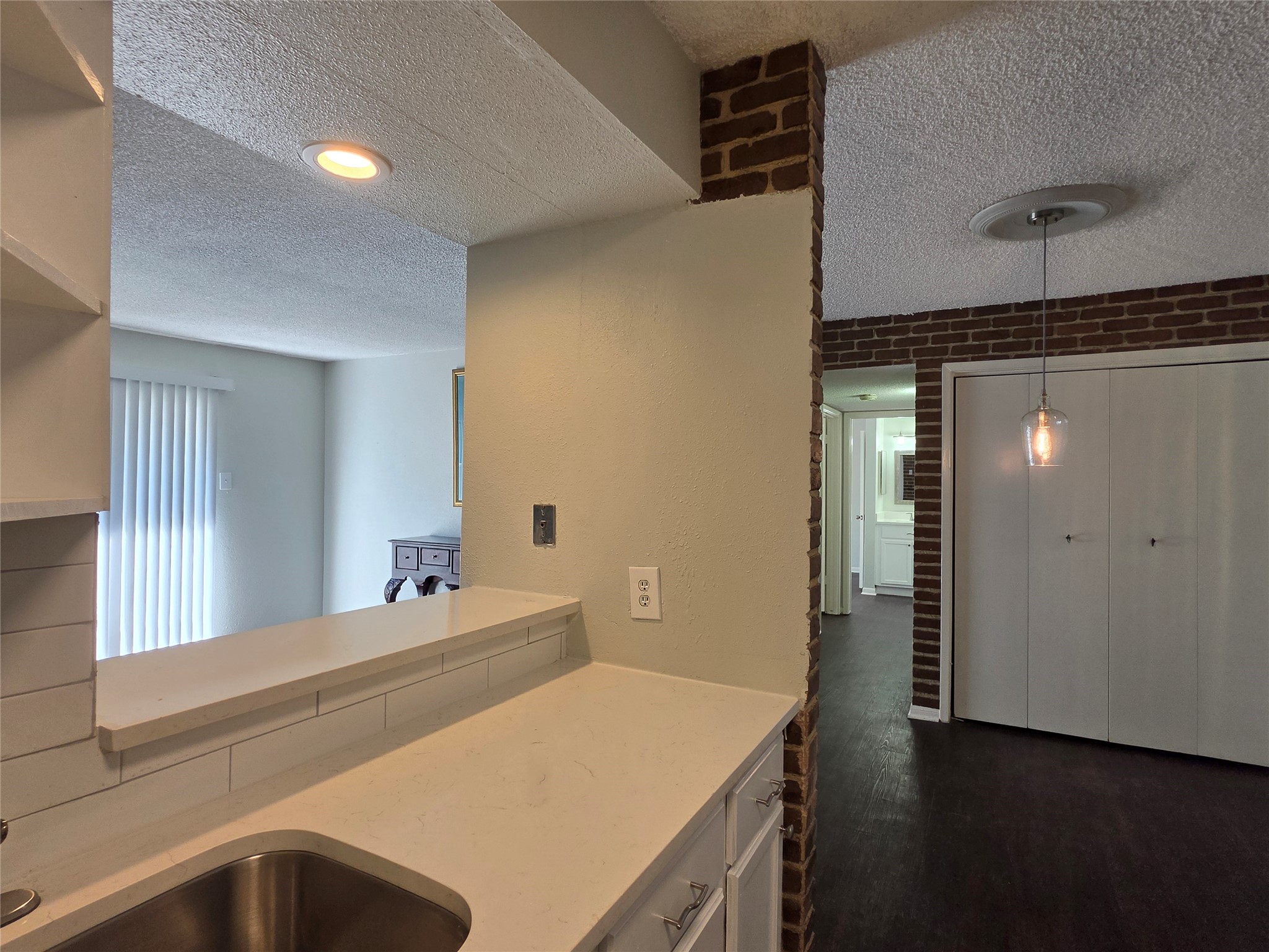 1516 Bay Area Boulevard, #L1, Houston, TX 77058