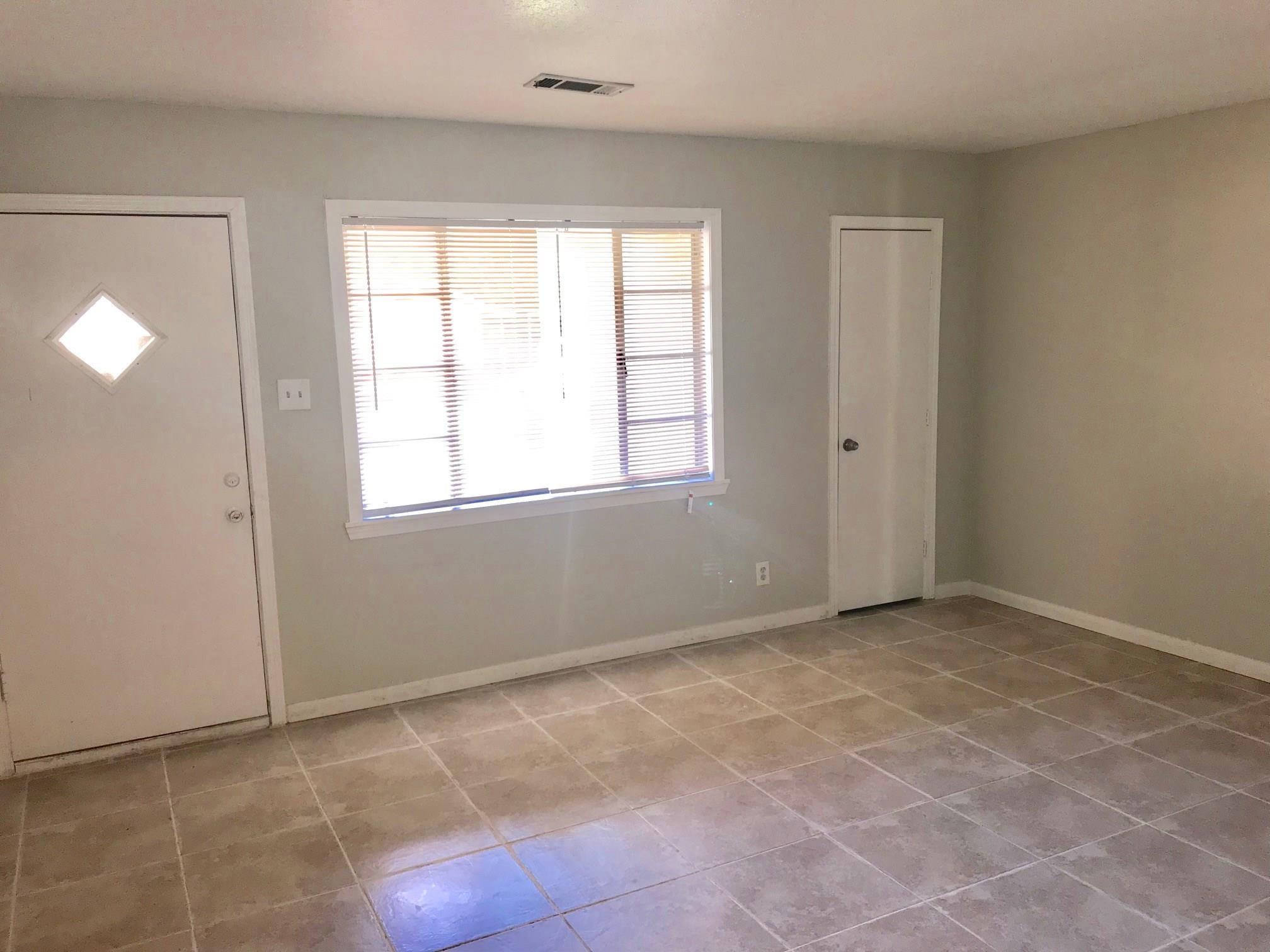 9118 Oak Knoll Lane, Houston, TX 77078 9118 Oak Knoll Lane, Houston, TX 77078