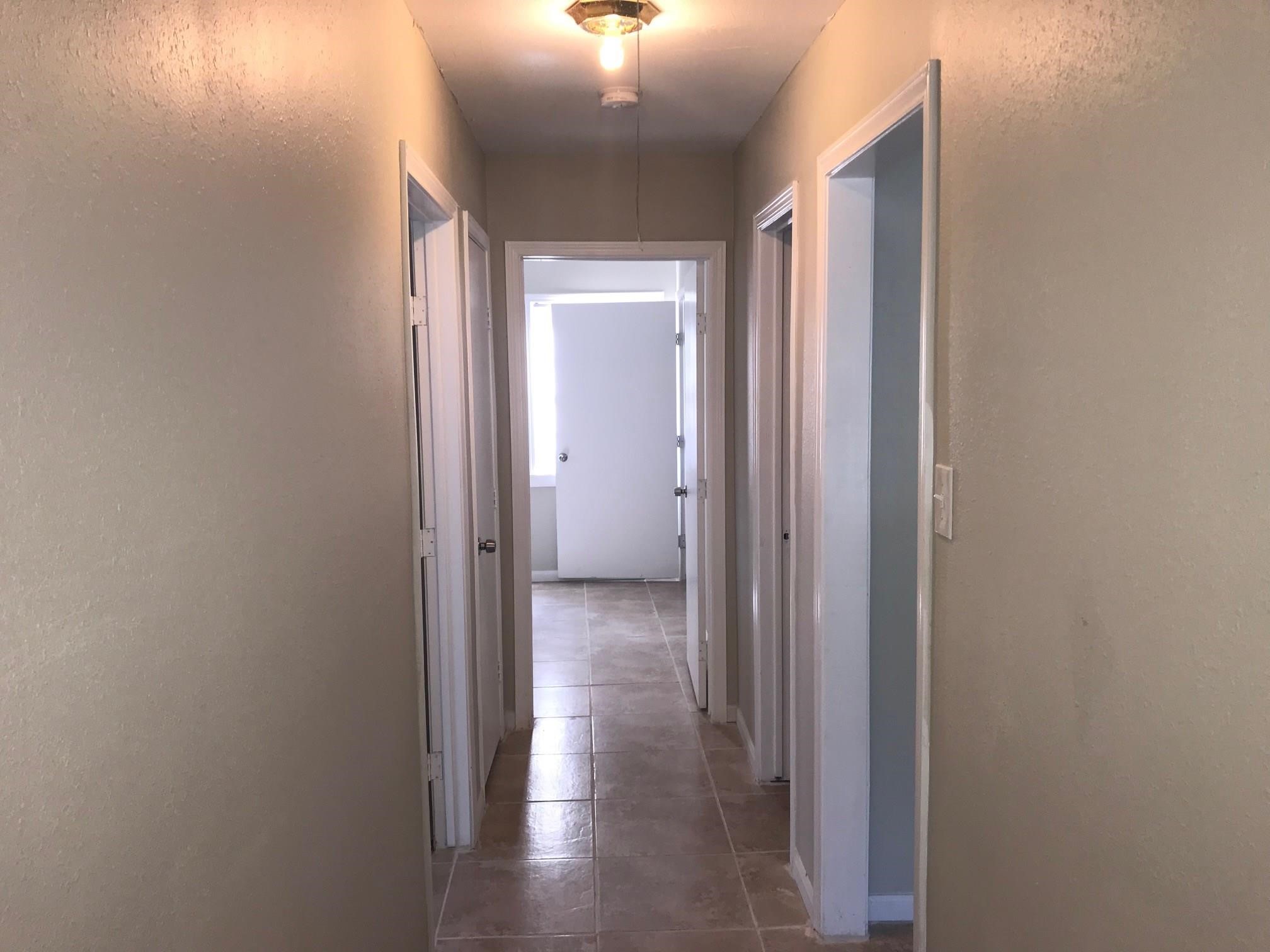 9118 Oak Knoll Lane, Houston, TX 77078