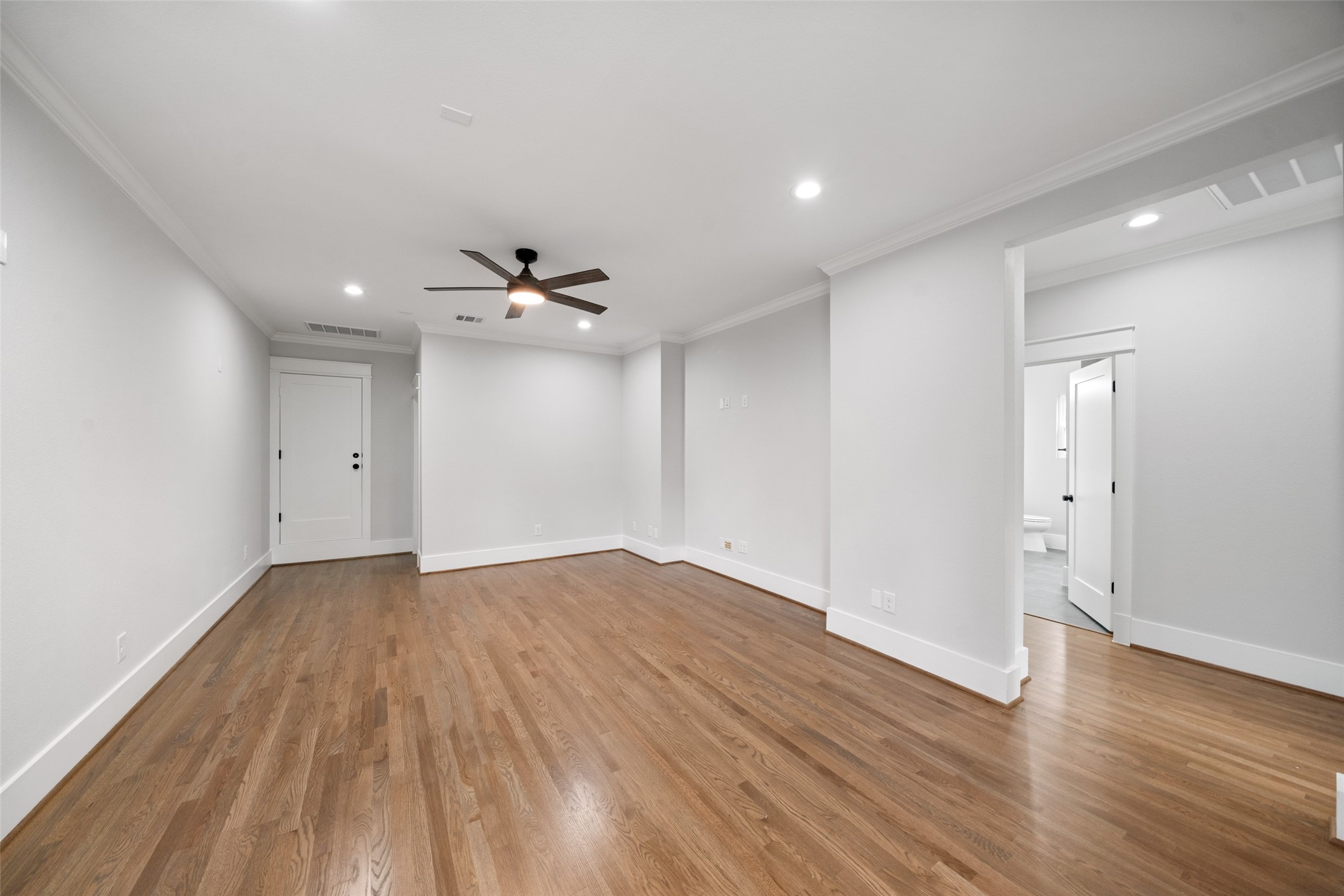 9621 Larston Street, Houston, TX 77055