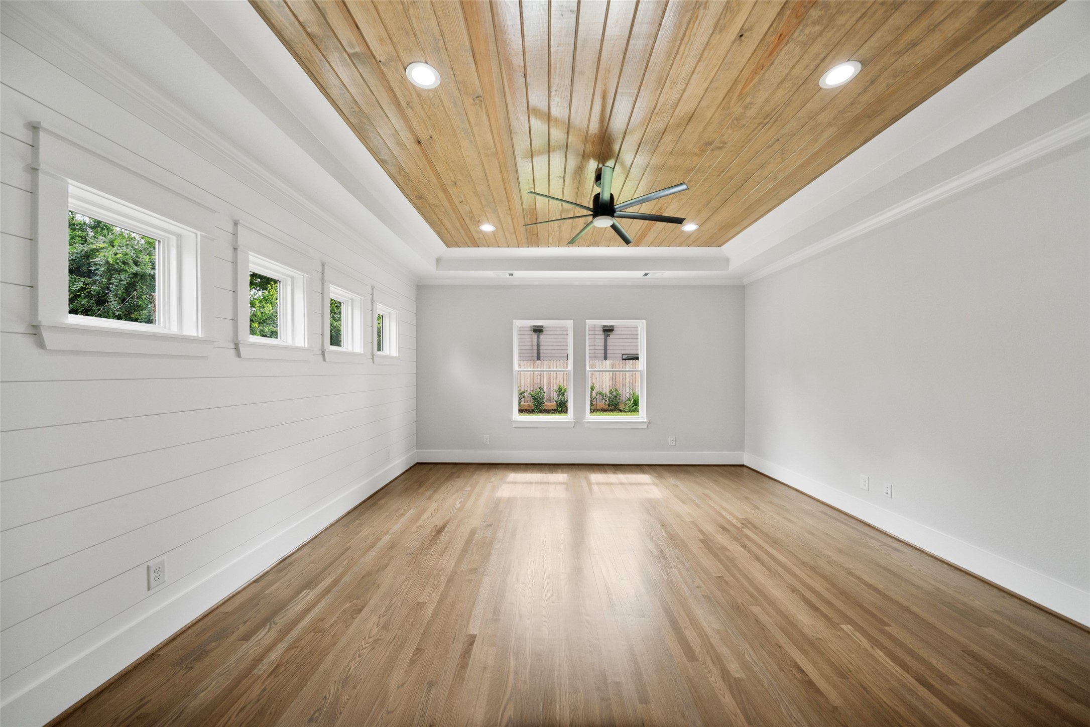 9621 Larston Street, Houston, TX 77055