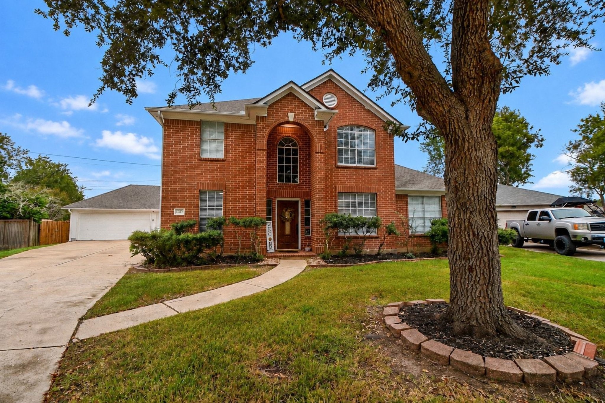 1120 Hidden Oaks Street, League City, TX 77573 1120 Hidden Oaks Street, League City, TX 77573