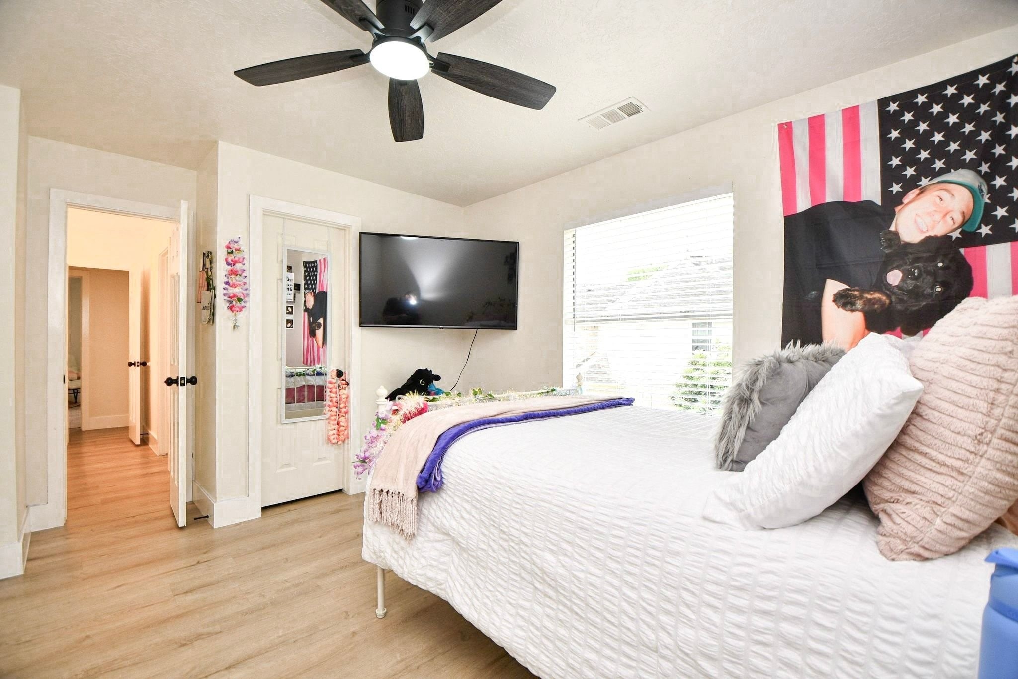 1120 Hidden Oaks Street, League City, TX 77573