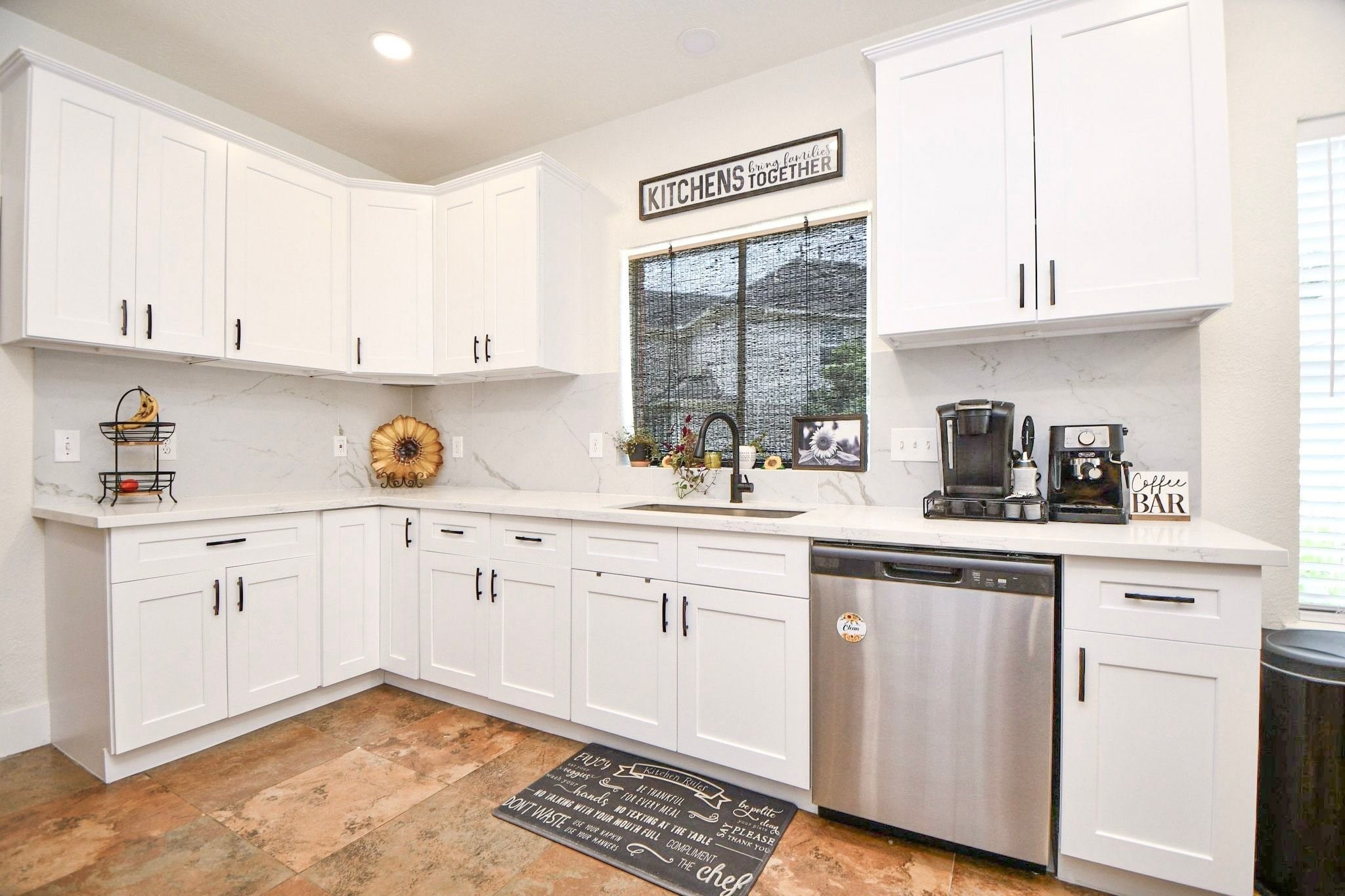 1120 Hidden Oaks Street, League City, TX 77573