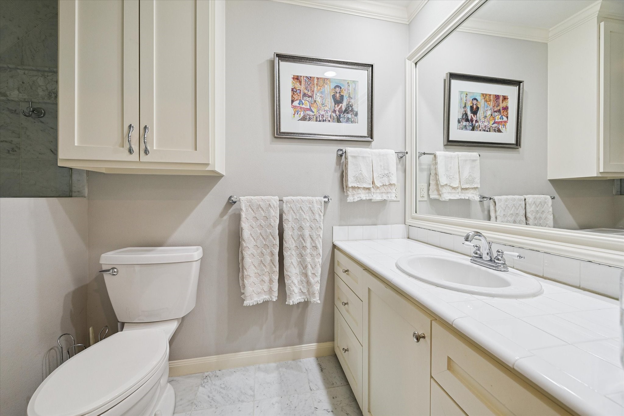 En suite bathroom